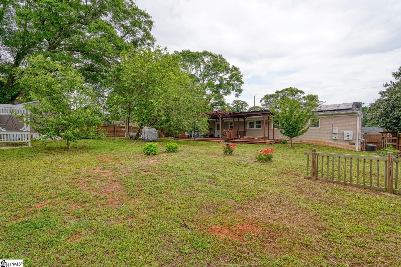 18 Maudie Street Greenville, SC 29605