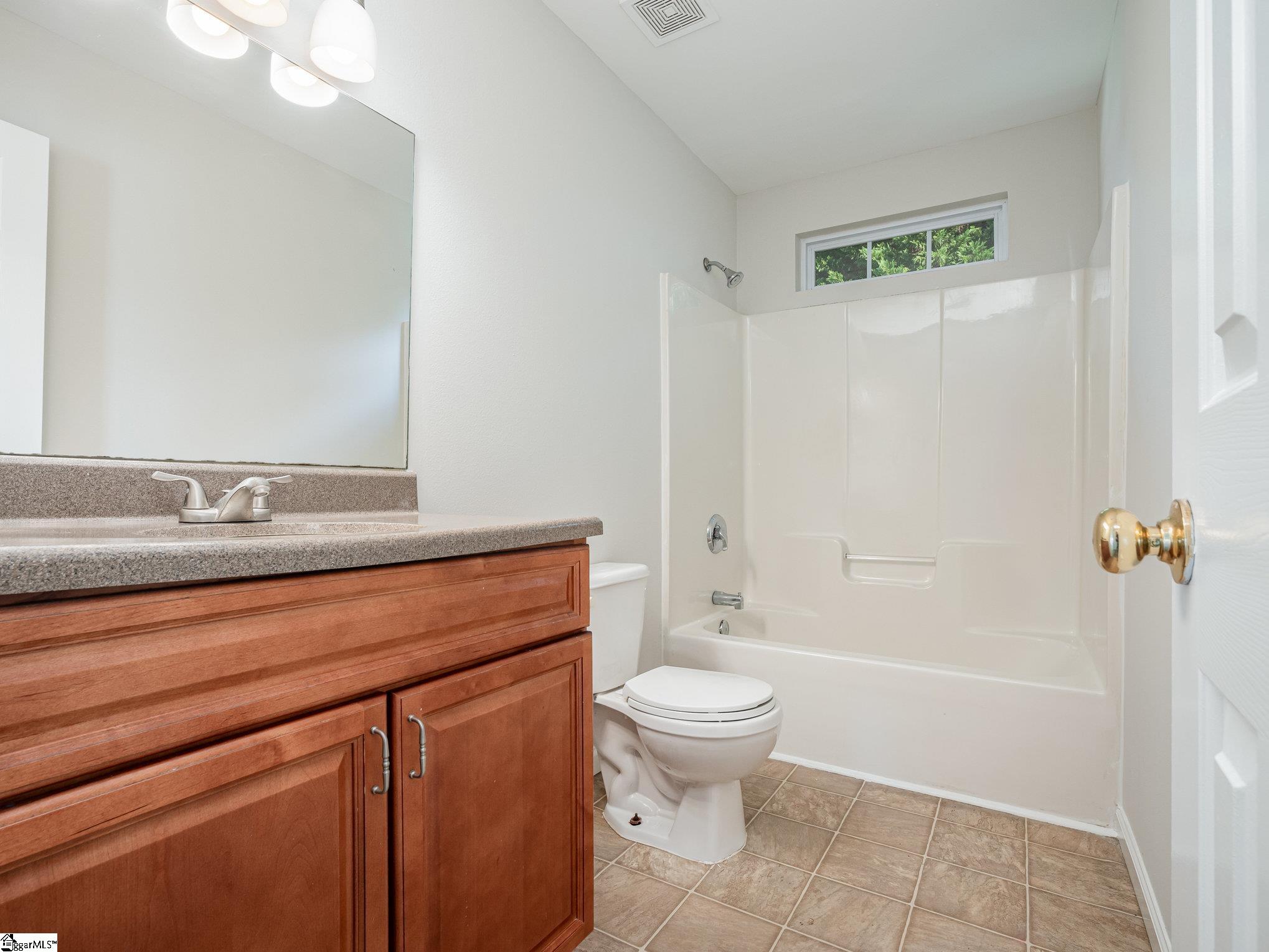658 Hunters Lane Anderson, SC 29625-2036