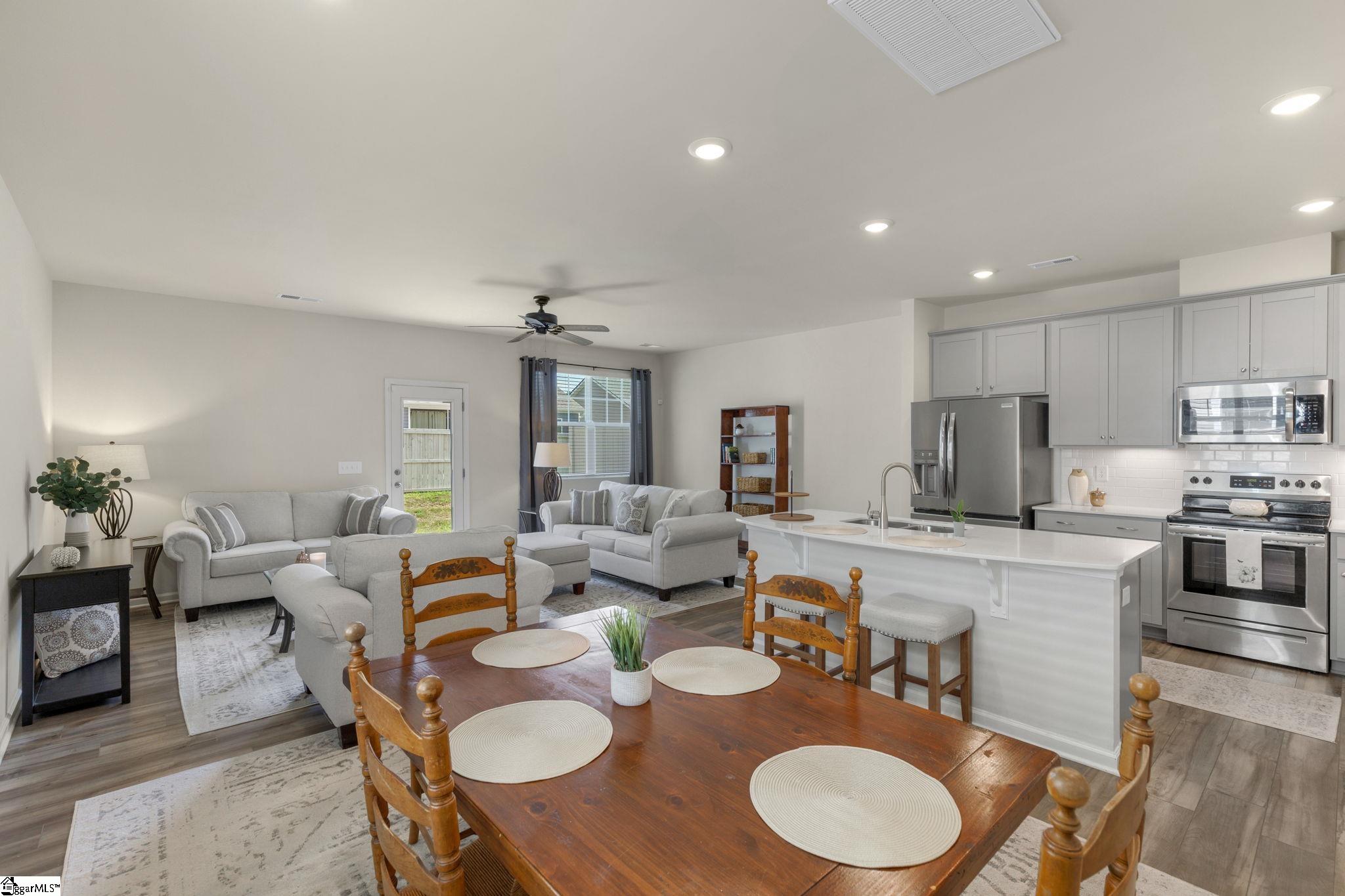 432 Bee Cove Way Pendelton, SC 29670