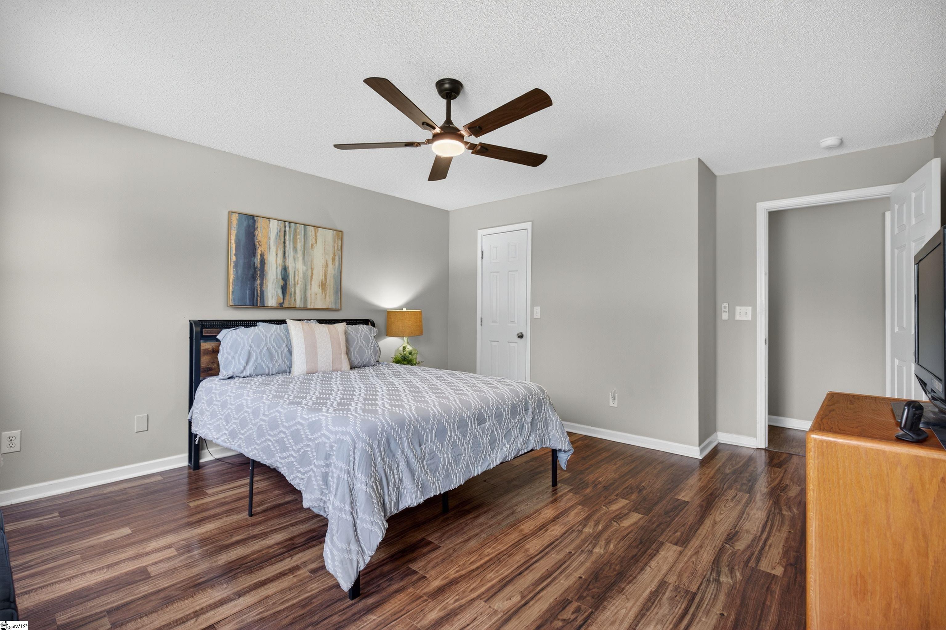 402 Lily Pond Lane Taylors, SC 29687-5765