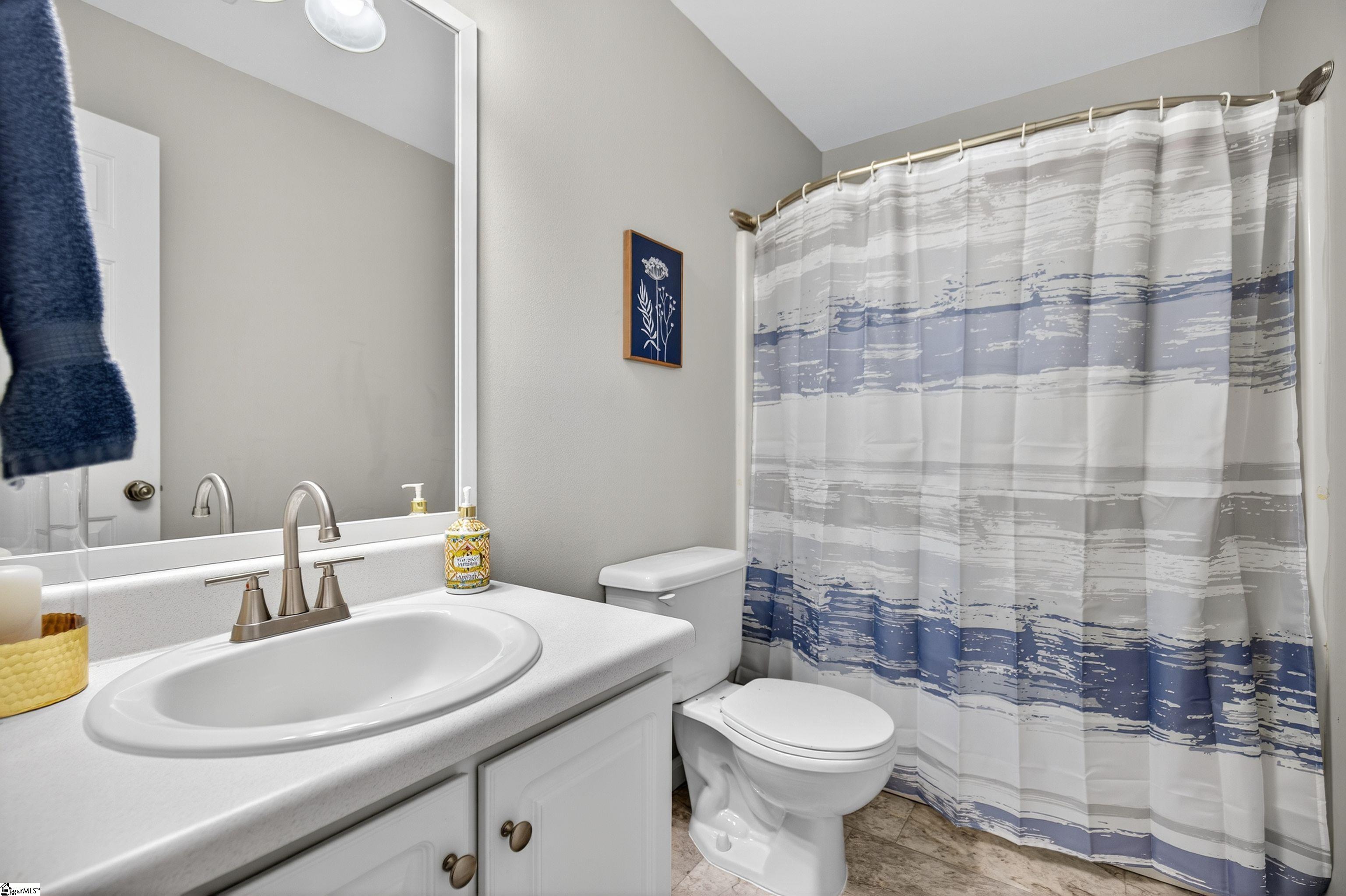 402 Lily Pond Lane Taylors, SC 29687-5765