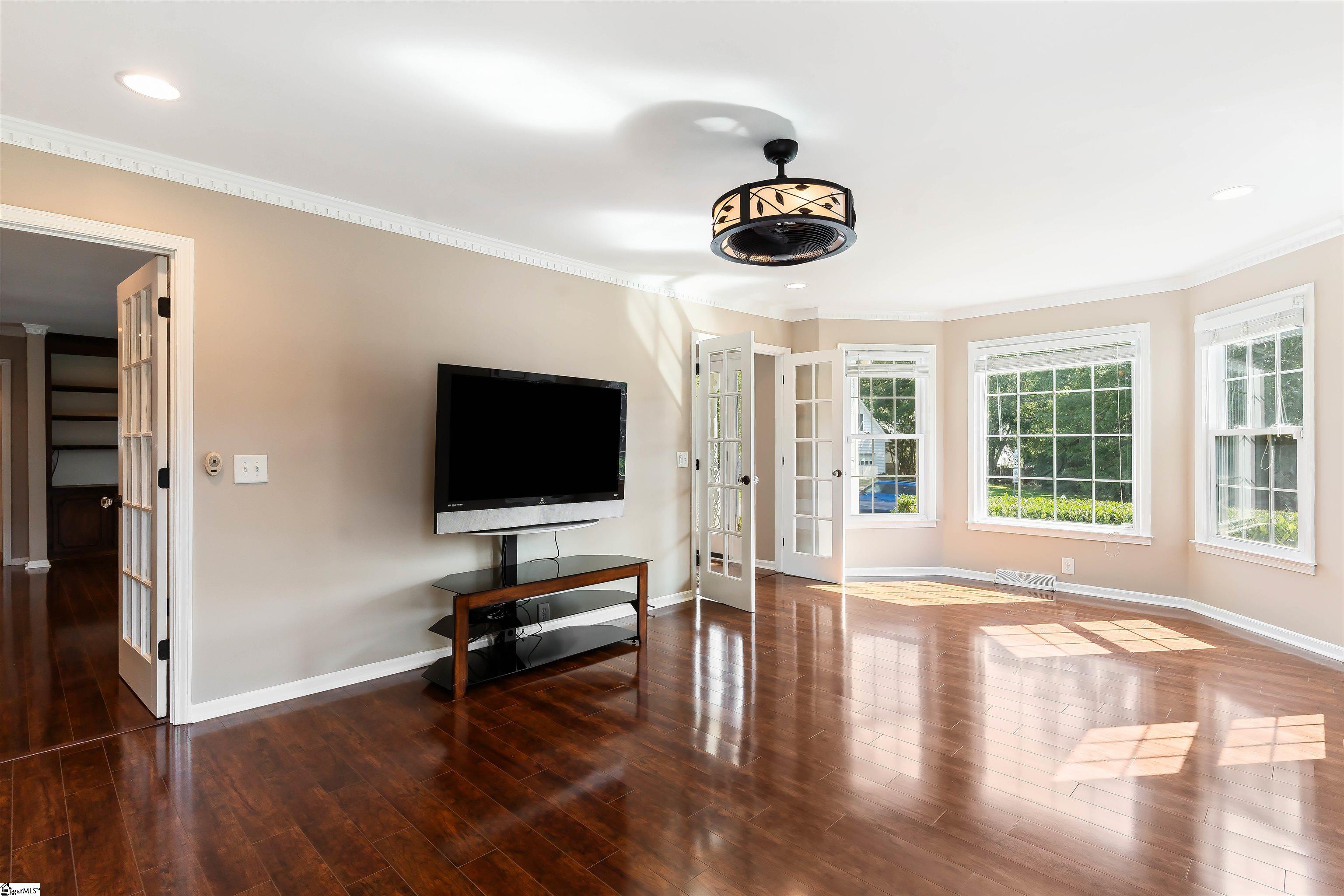 1 Briton Way Greenville, SC 29615