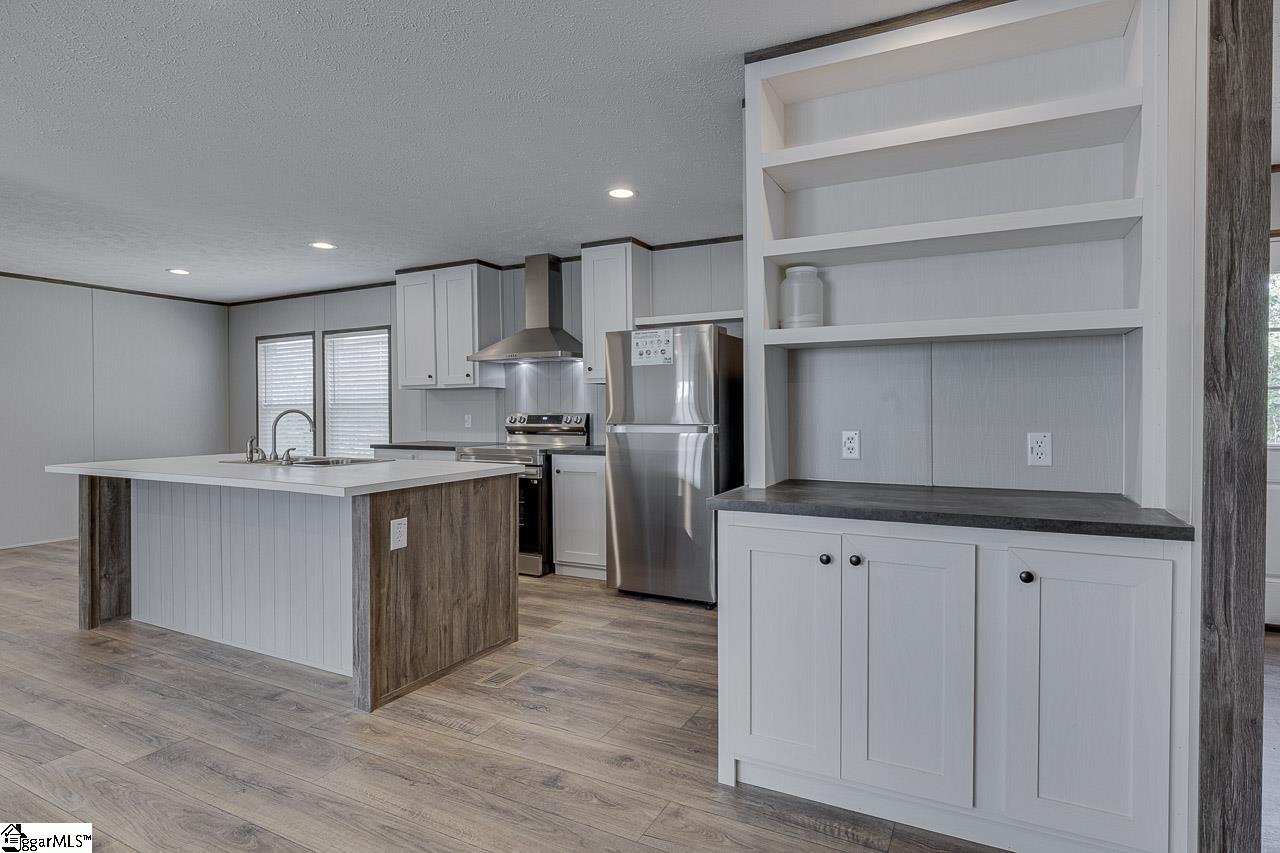 364 Bulman Road Roebuck, SC 29376