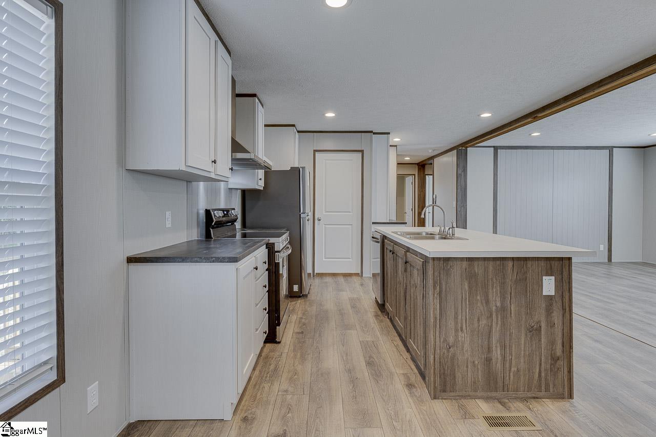 364 Bulman Road Roebuck, SC 29376