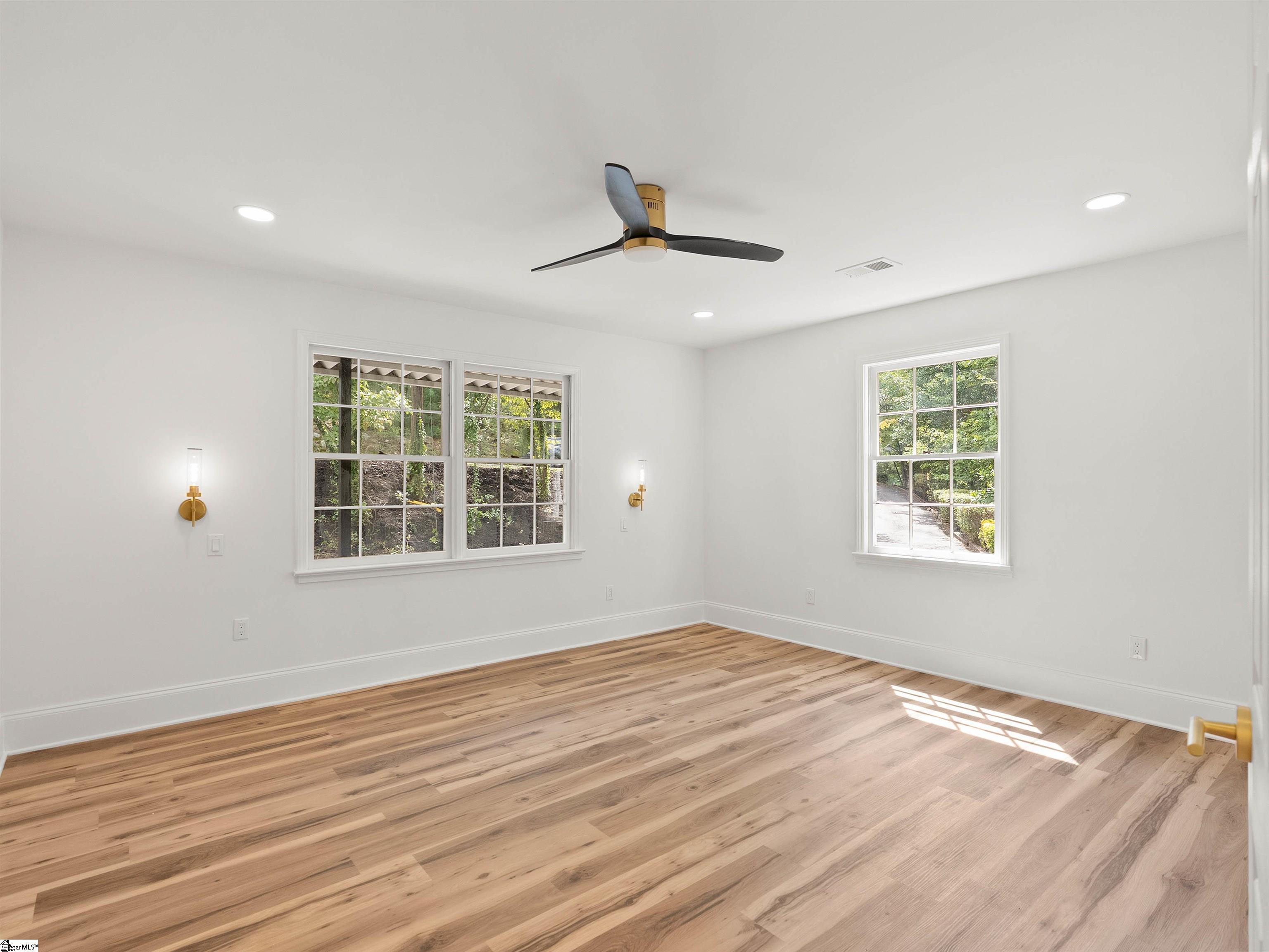 324 Sunny Lane Piedmont, SC 29673