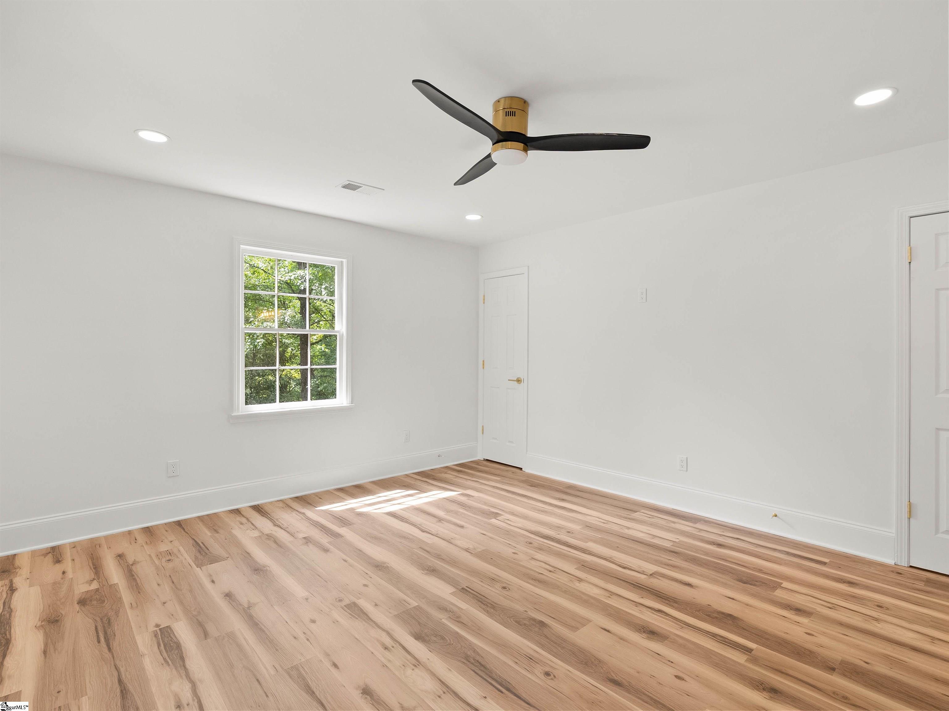 324 Sunny Lane Piedmont, SC 29673