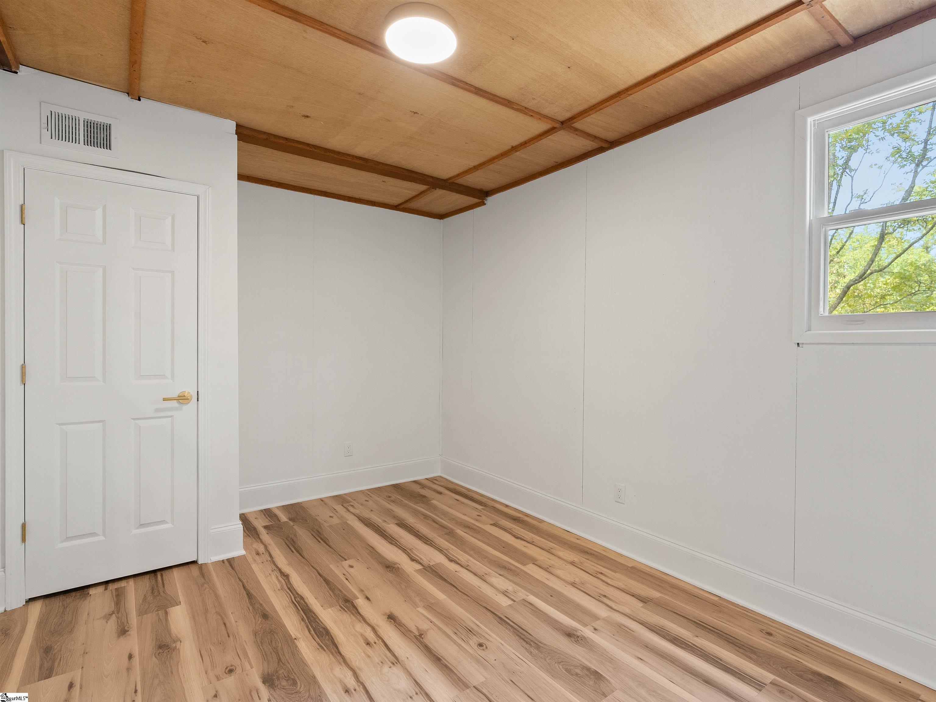 324 Sunny Lane Piedmont, SC 29673