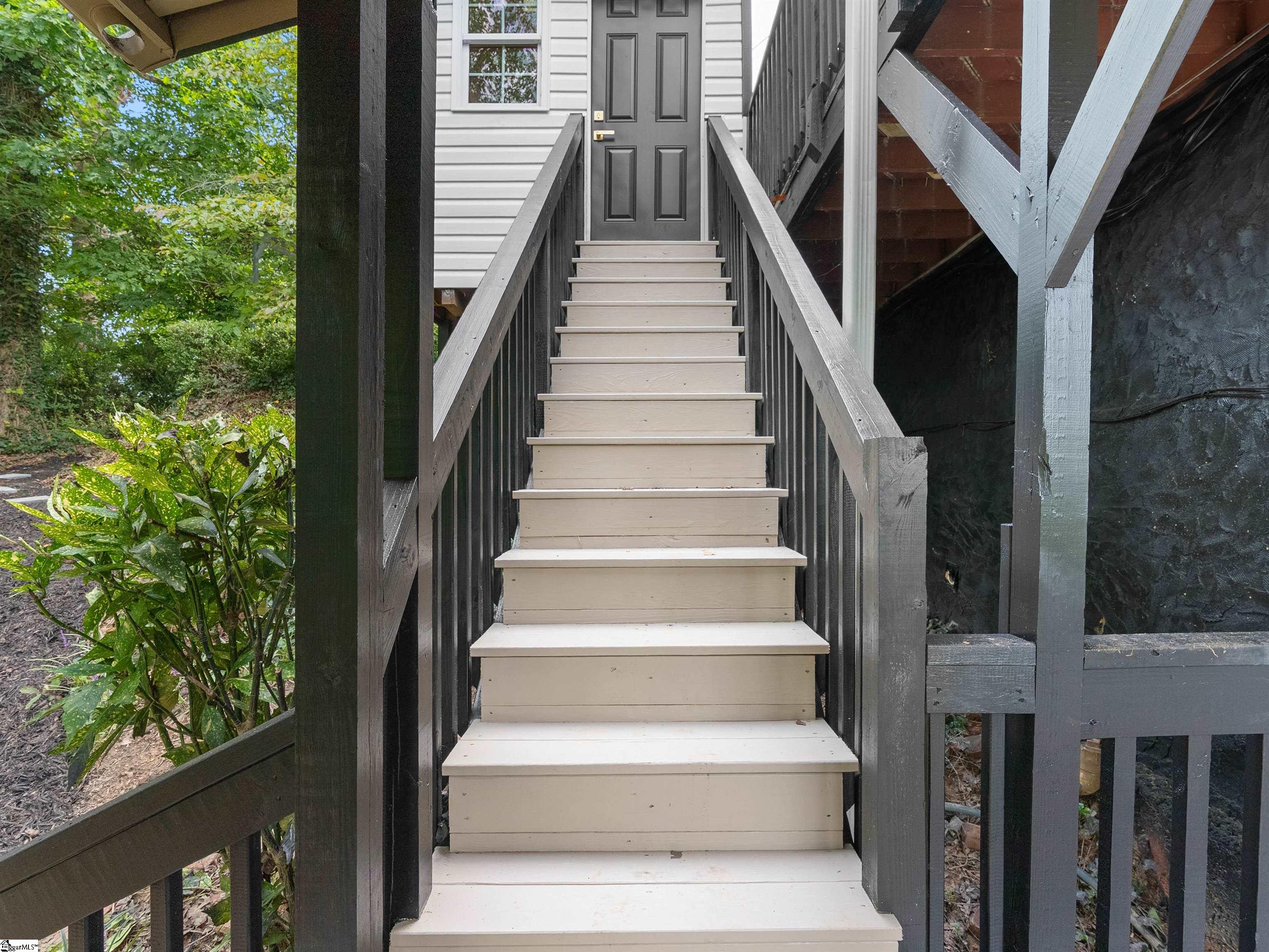 324 Sunny Lane Piedmont, SC 29673