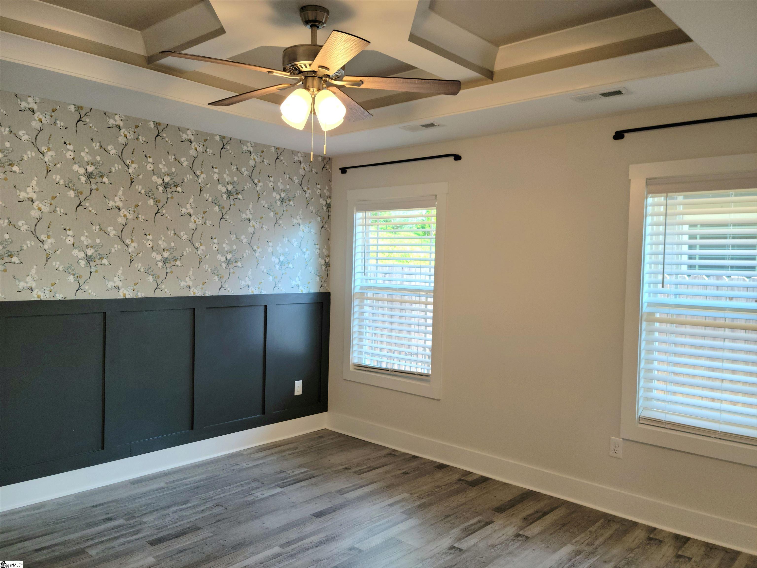 21 Pamela Drive Greenville, SC 29611