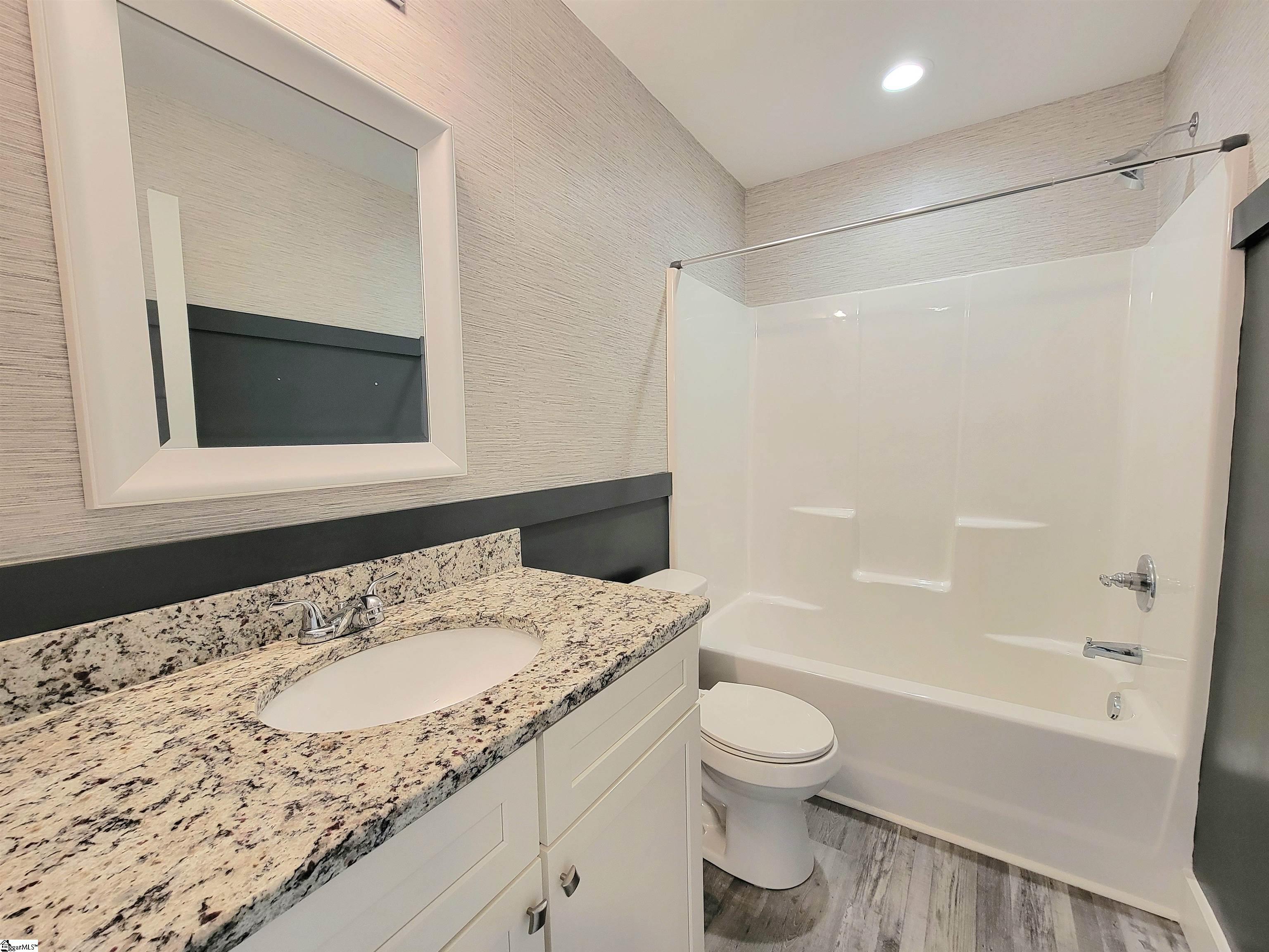 21 Pamela Drive Greenville, SC 29611