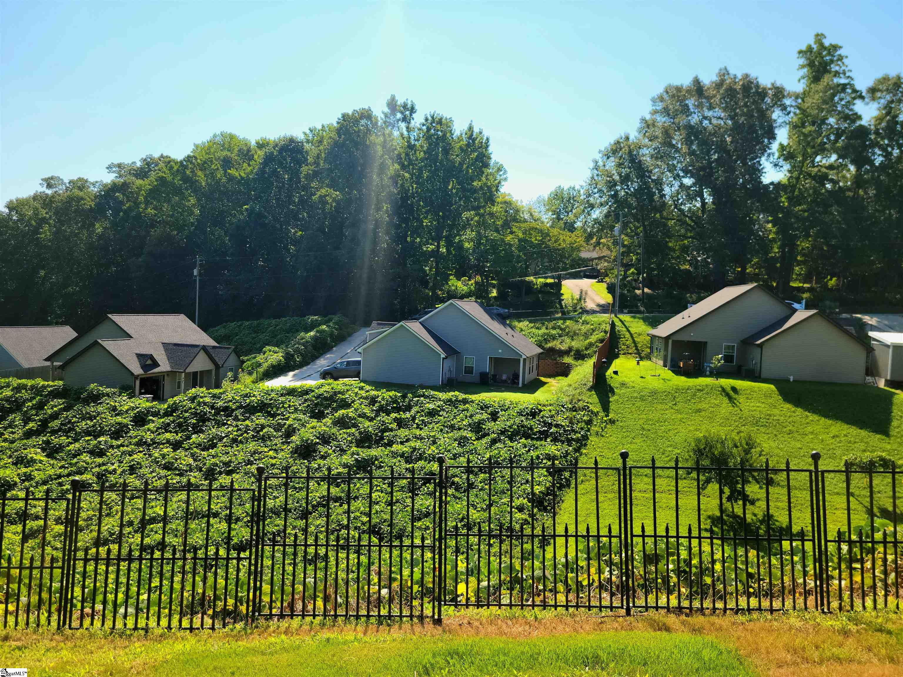 21 Pamela Drive Greenville, SC 29611