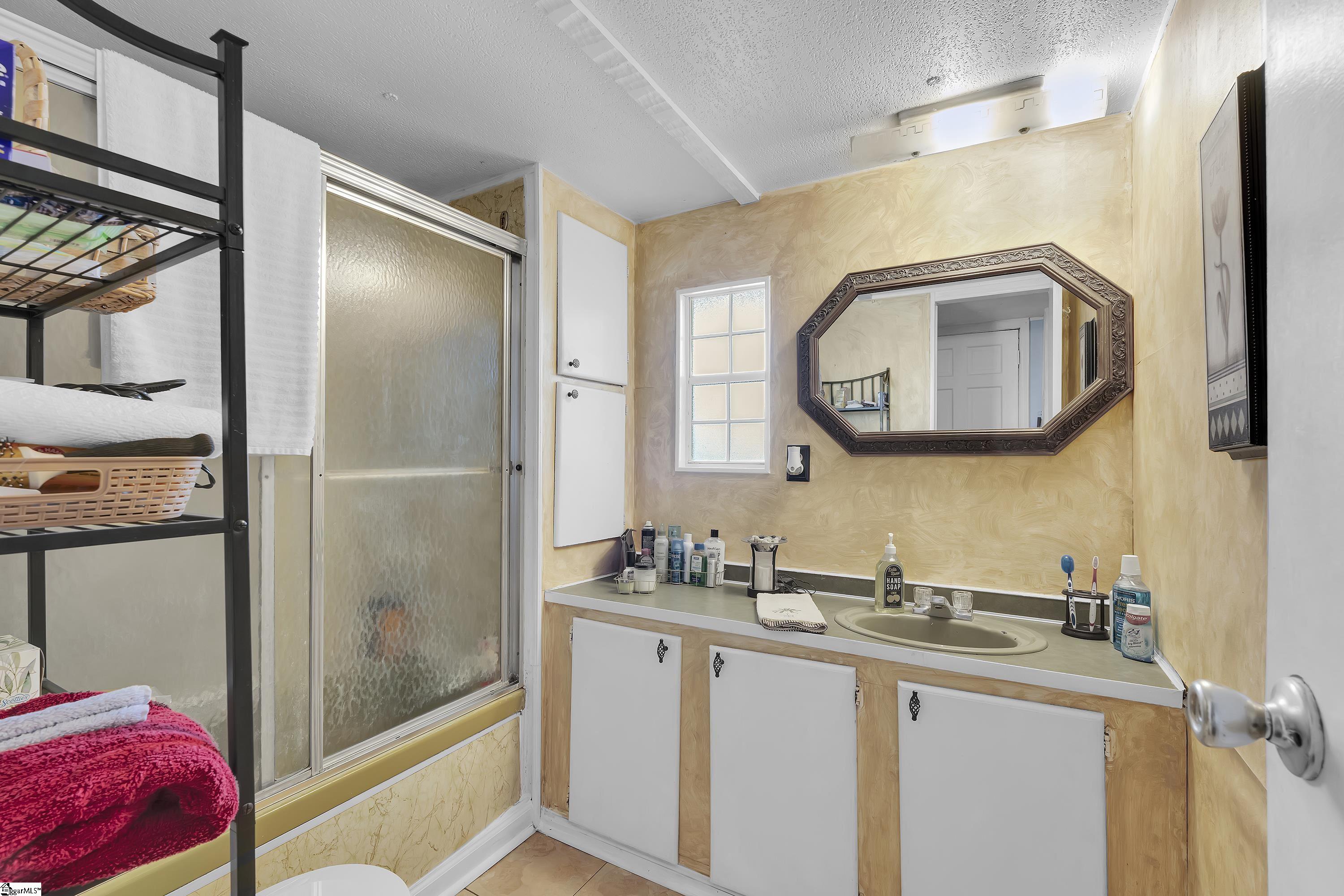 151 Wendy Lane Inman, SC 29349