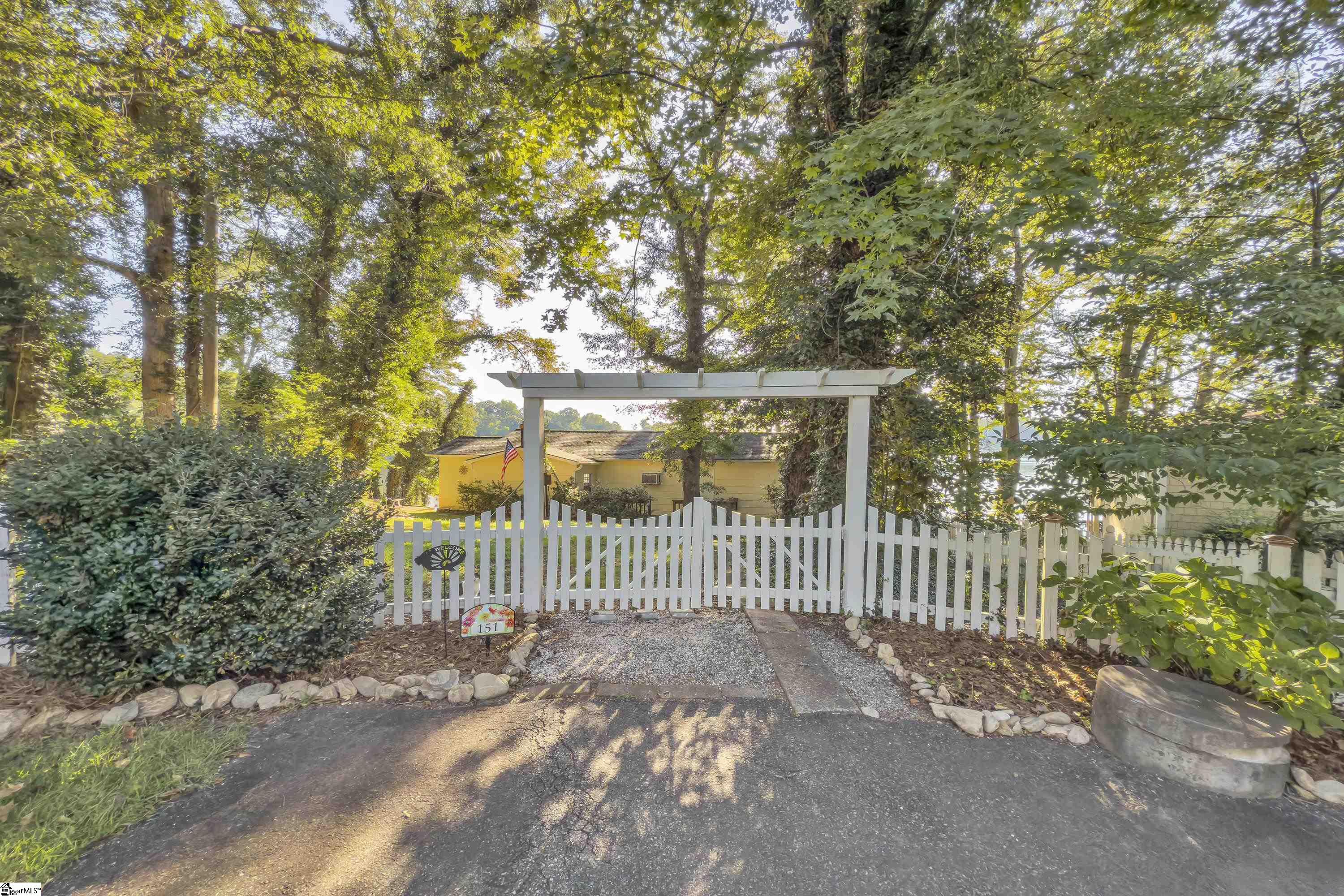 151 Wendy Lane Inman, SC 29349