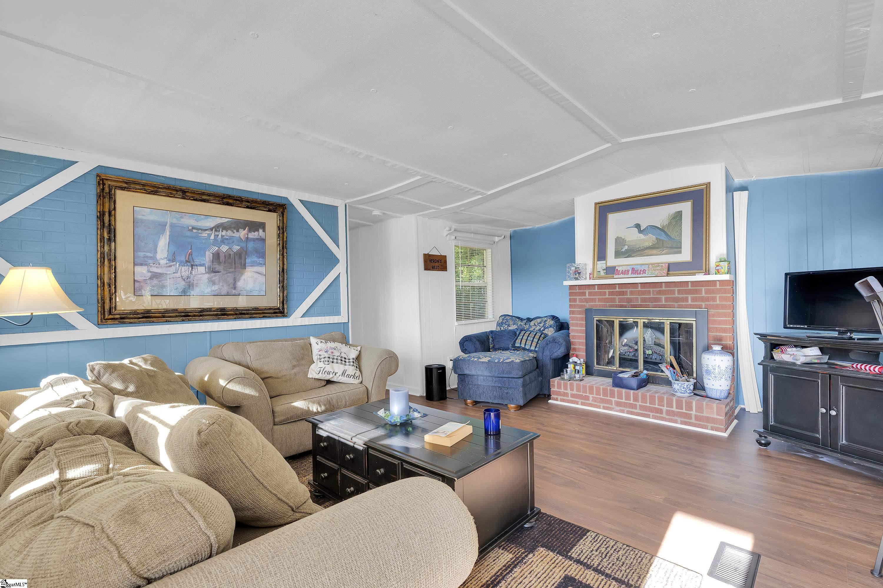 151 Wendy Lane Inman, SC 29349