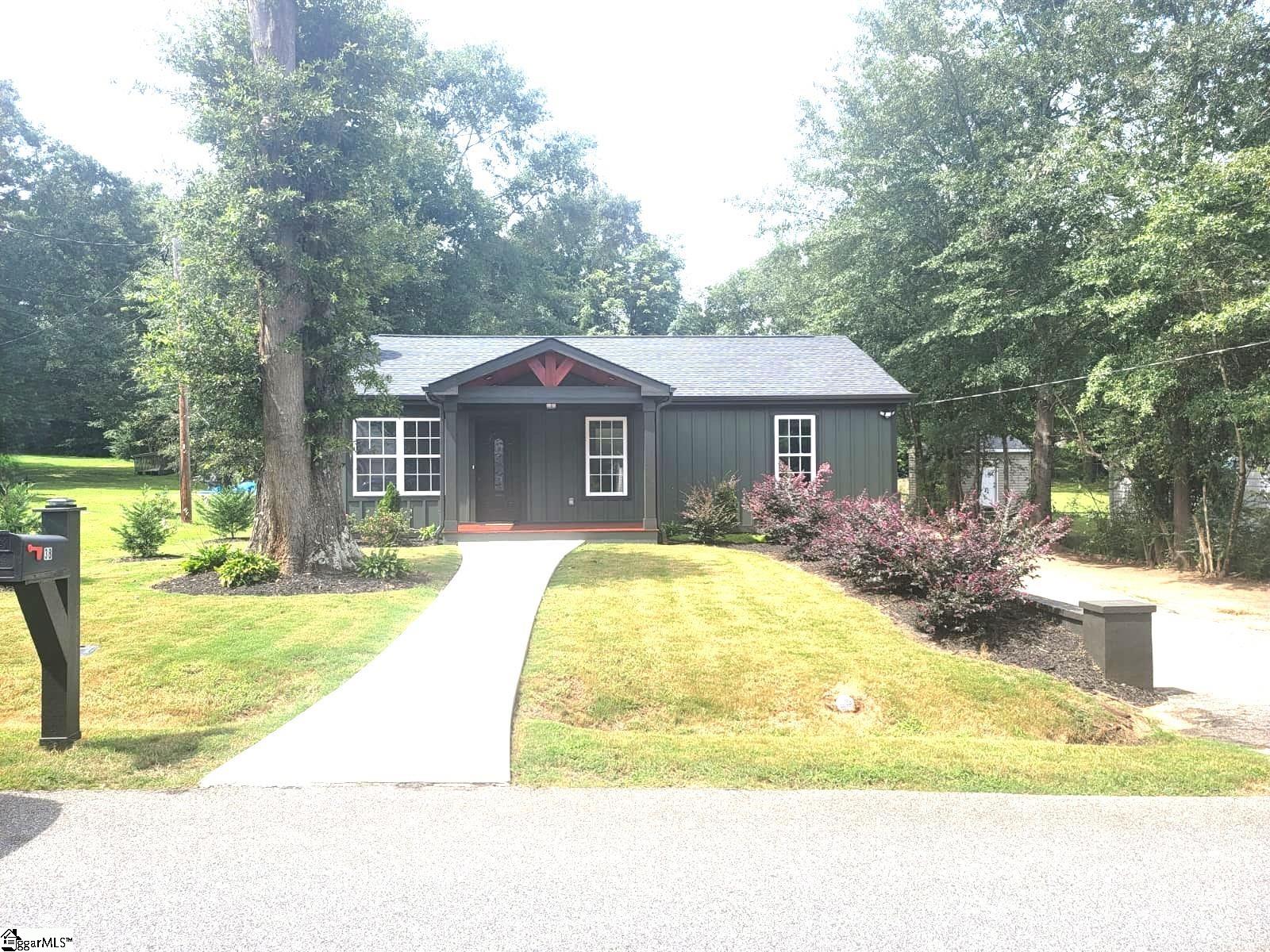 38 Spring Street Pelzer, SC 29669