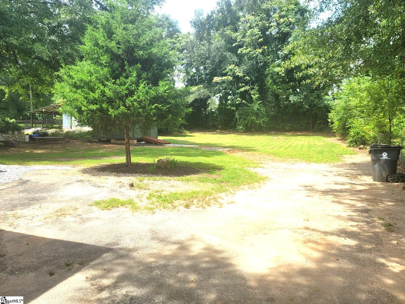 38 Spring Street Pelzer, SC 29669