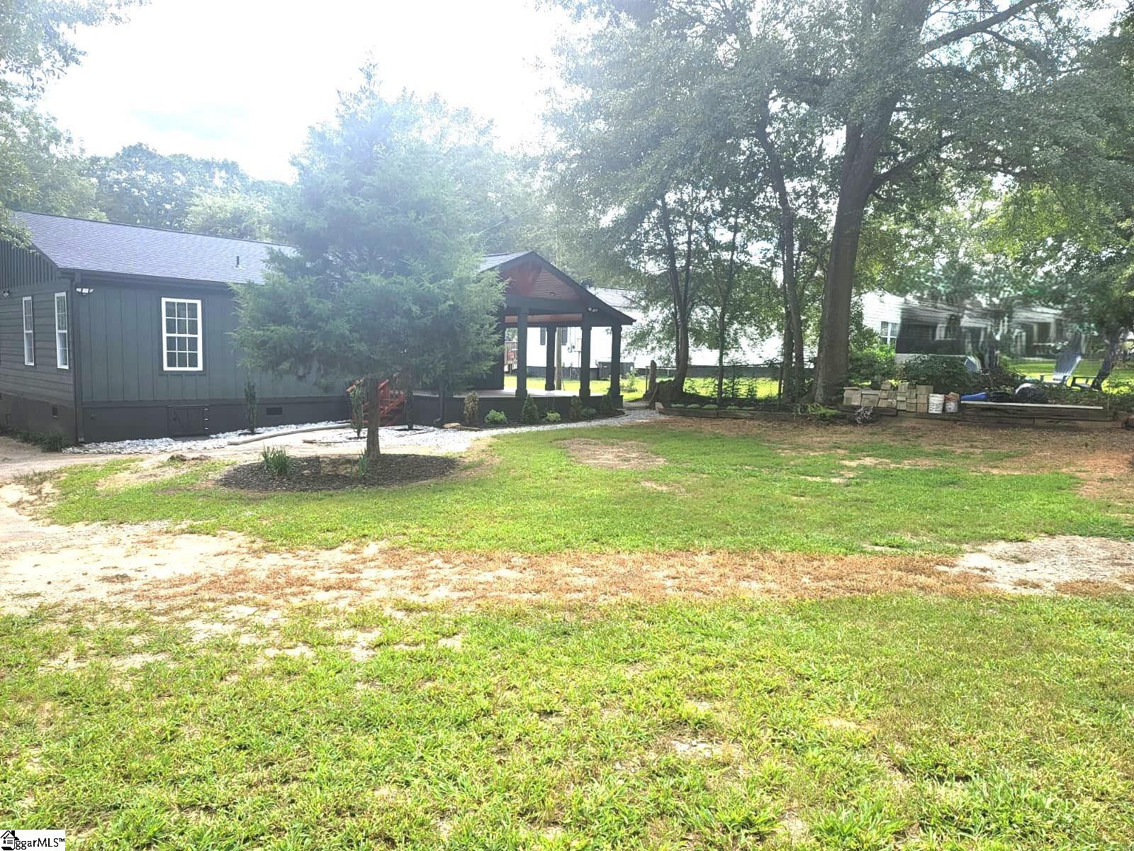 38 Spring Street Pelzer, SC 29669