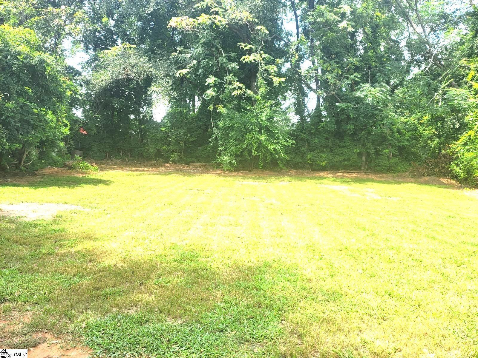 38 Spring Street Pelzer, SC 29669