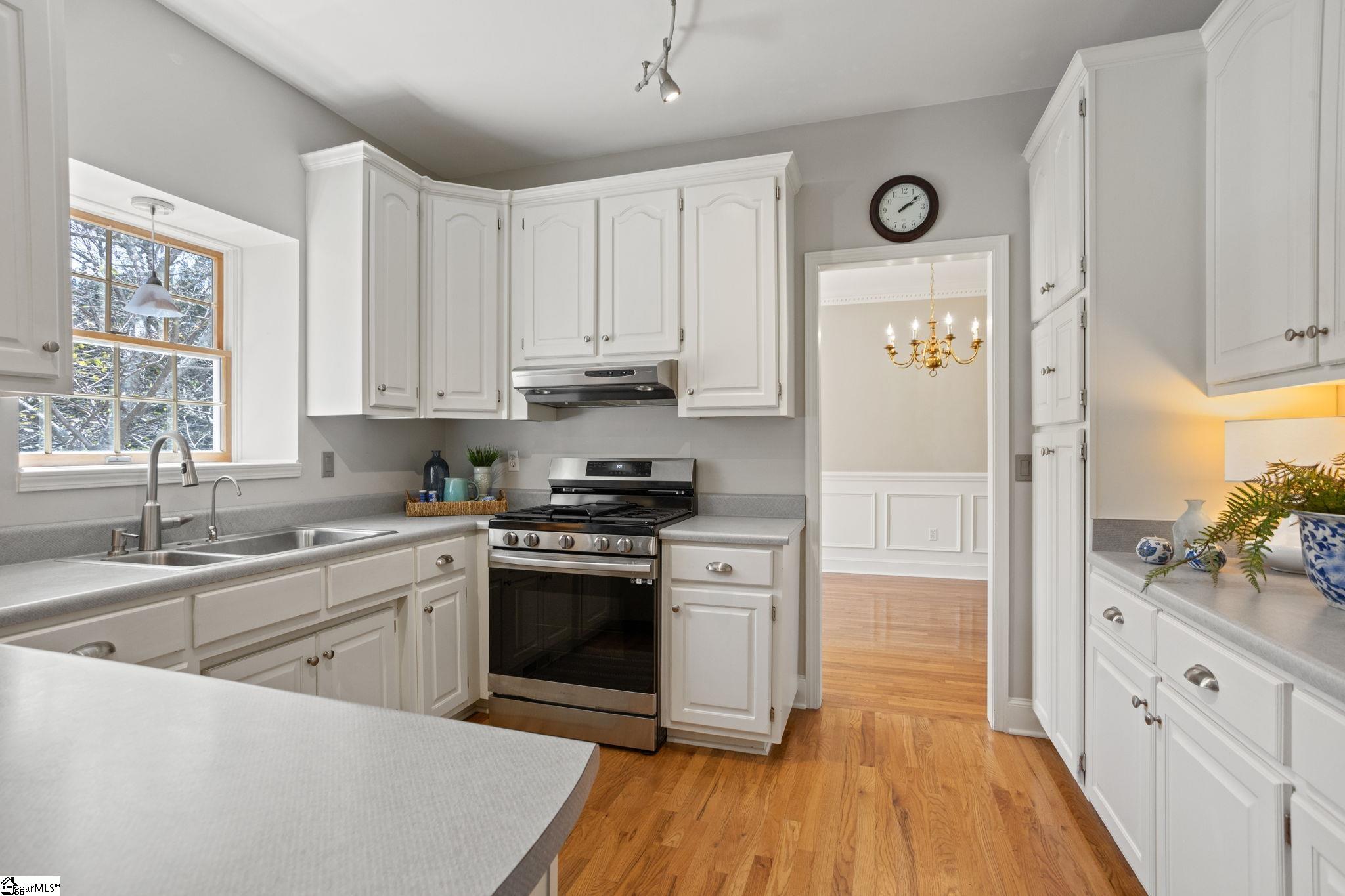 467 Grandwood Boulevard Gray Court, SC 29645