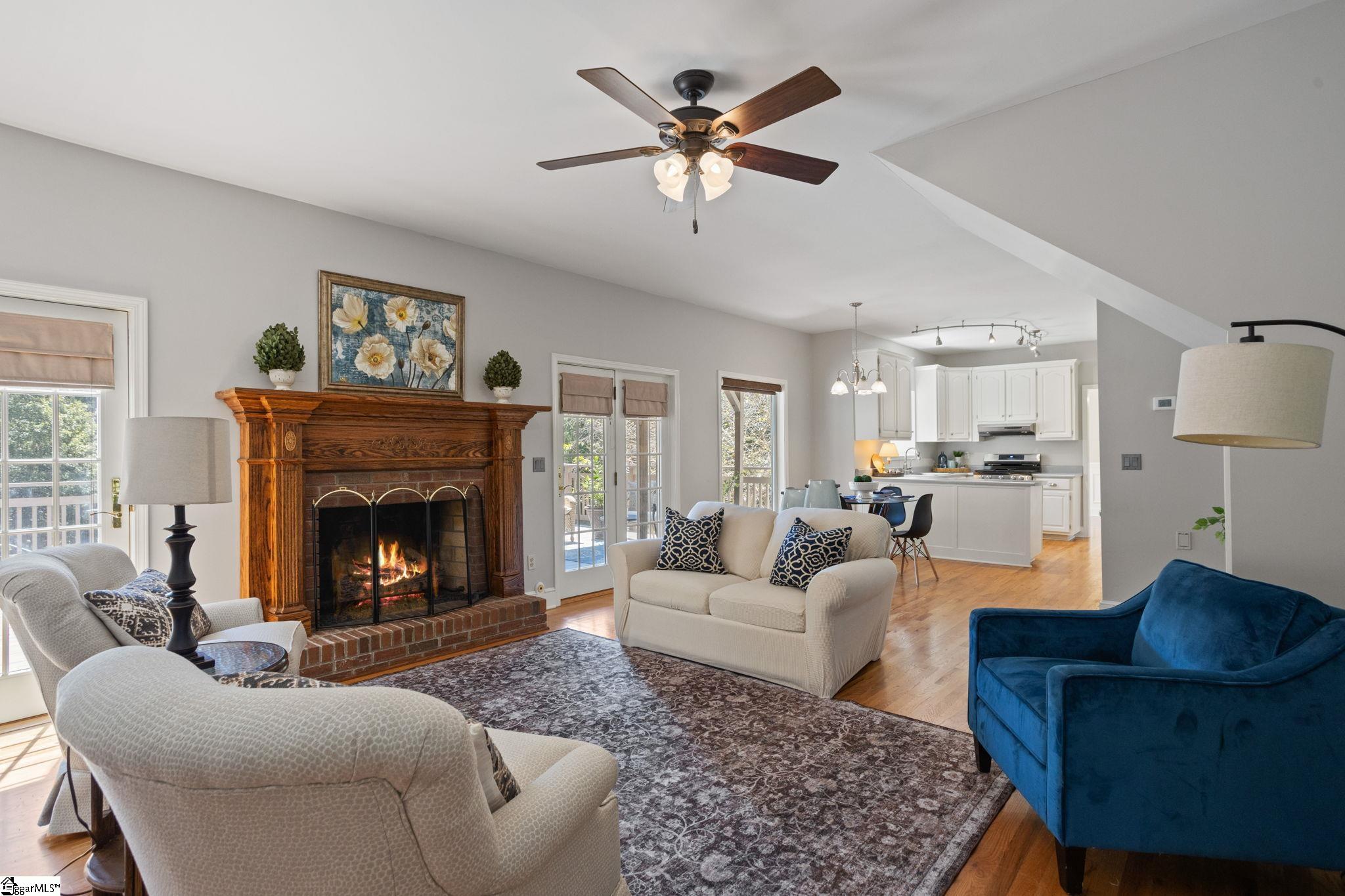 467 Grandwood Boulevard Gray Court, SC 29645