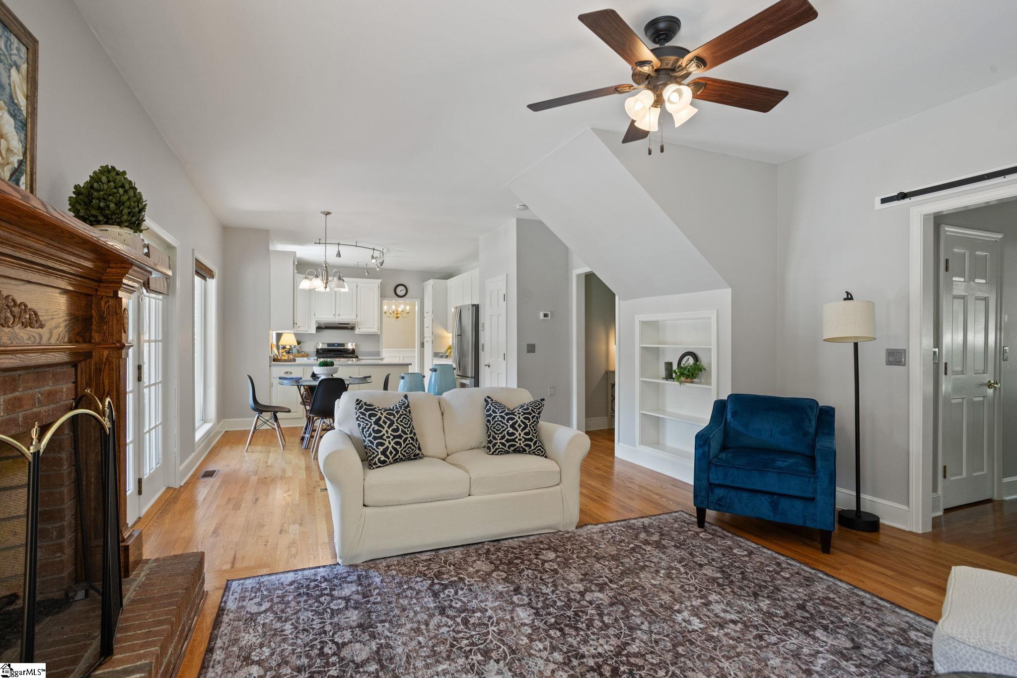467 Grandwood Boulevard Gray Court, SC 29645