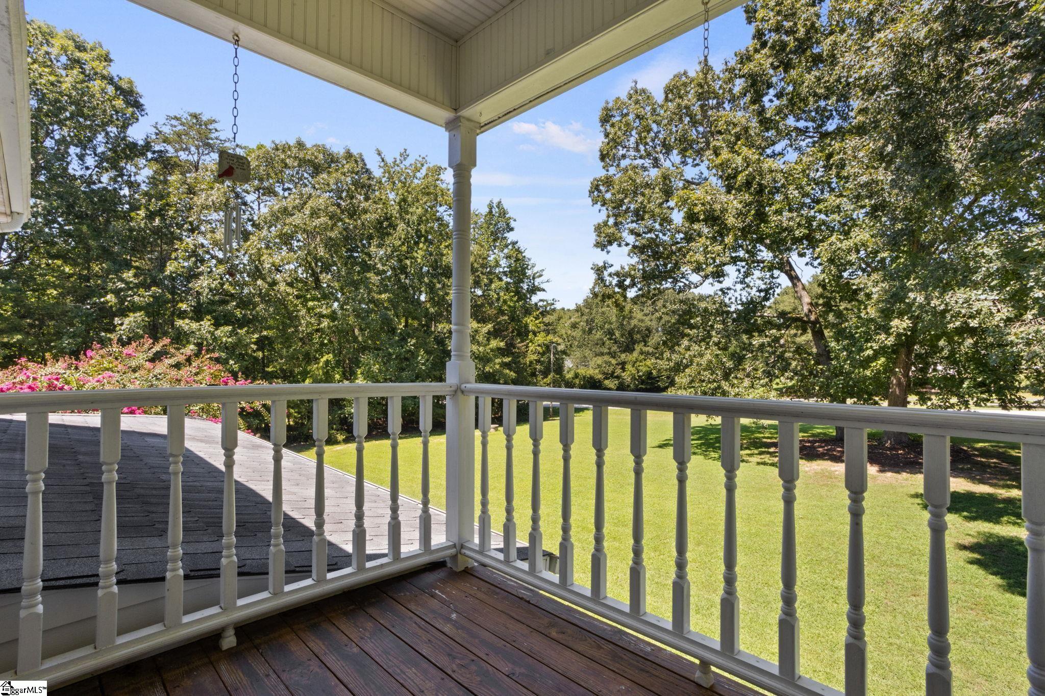 467 Grandwood Boulevard Gray Court, SC 29645