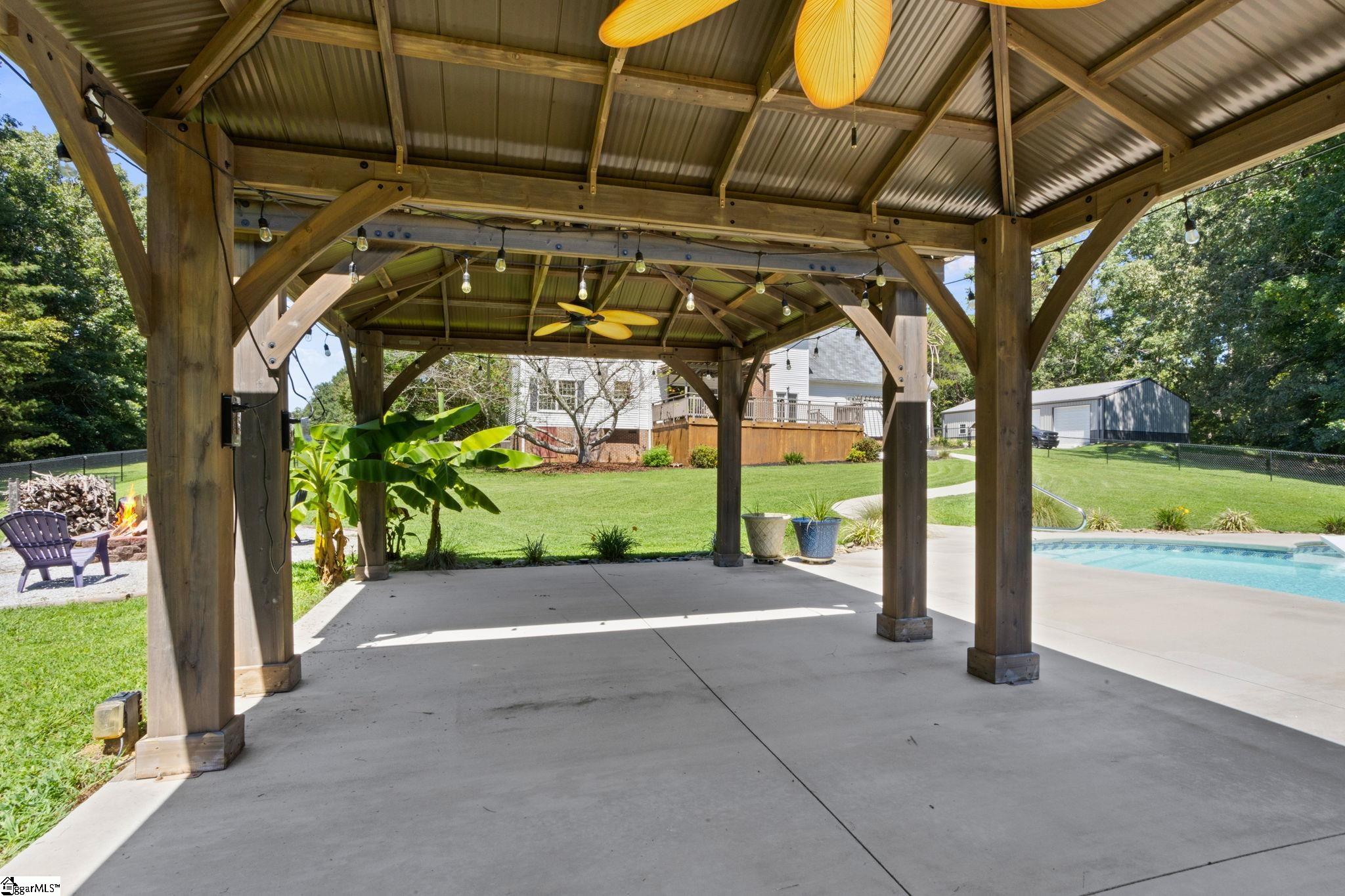 467 Grandwood Boulevard Gray Court, SC 29645