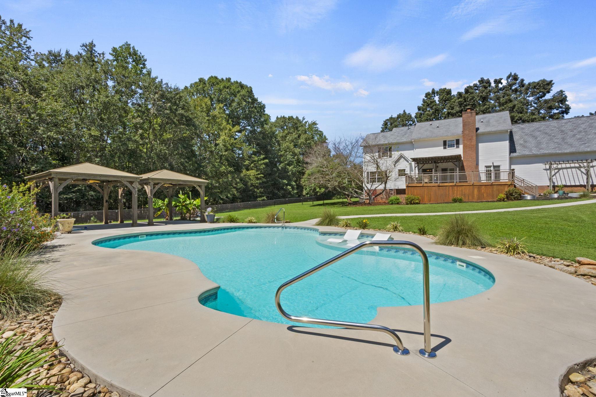 467 Grandwood Boulevard Gray Court, SC 29645