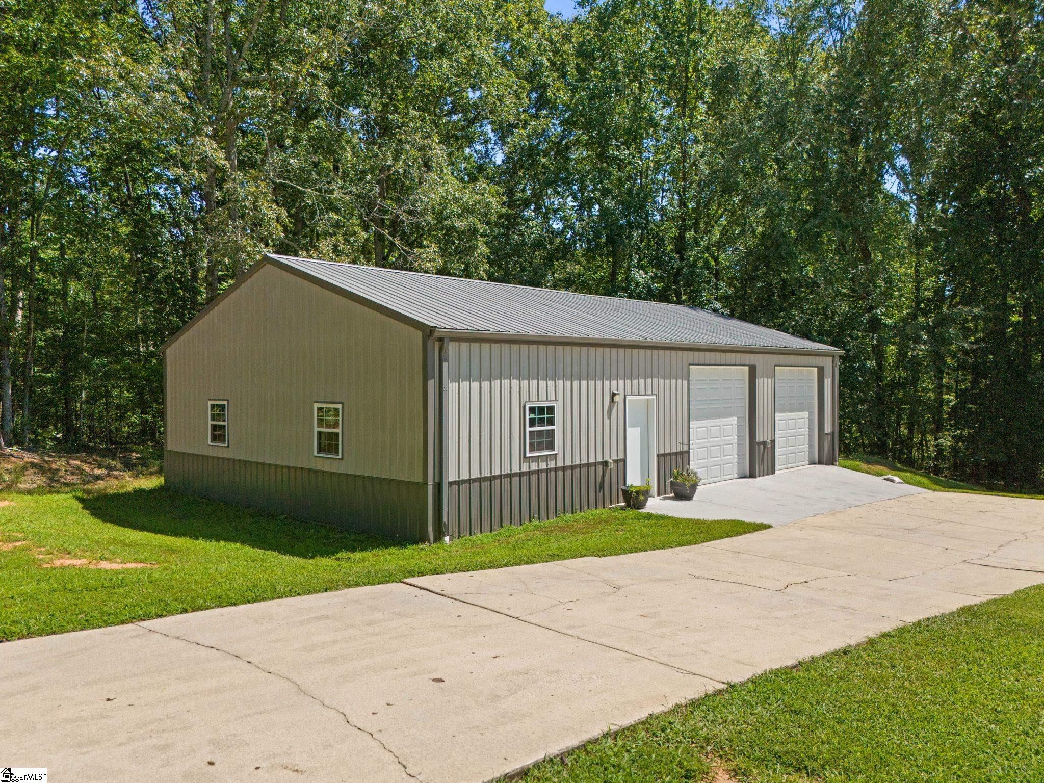 467 Grandwood Boulevard Gray Court, SC 29645