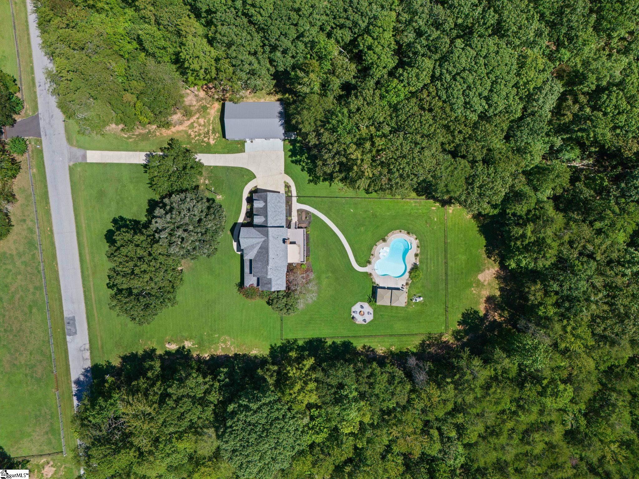 467 Grandwood Boulevard Gray Court, SC 29645