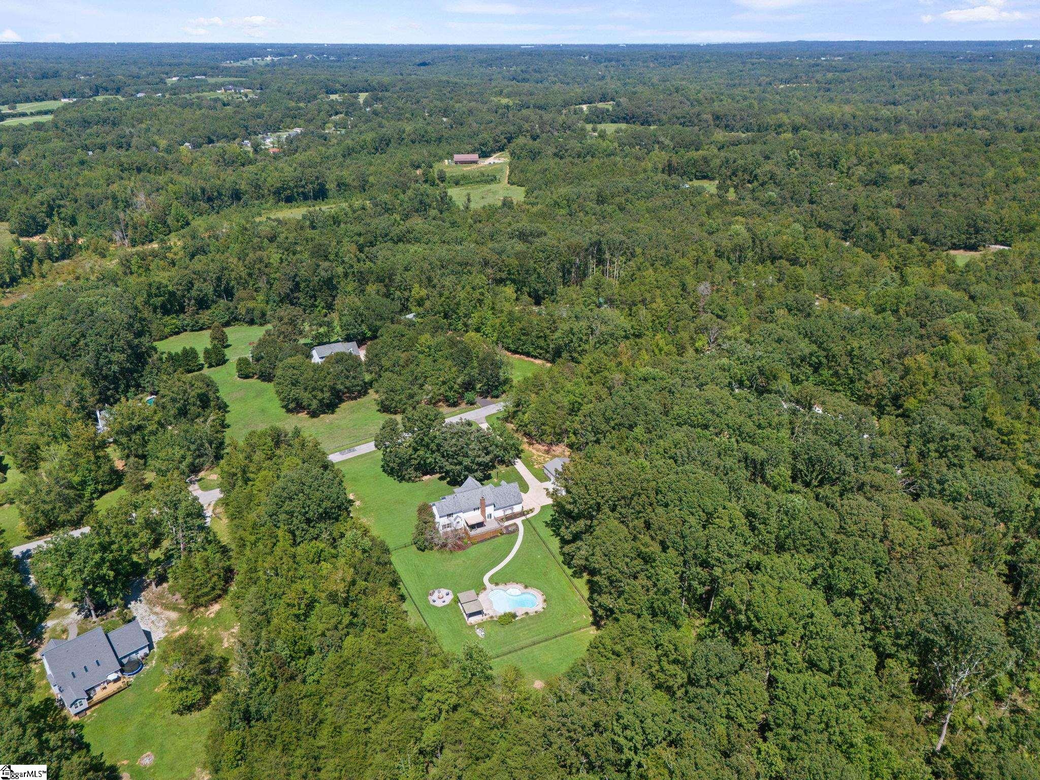 467 Grandwood Boulevard Gray Court, SC 29645