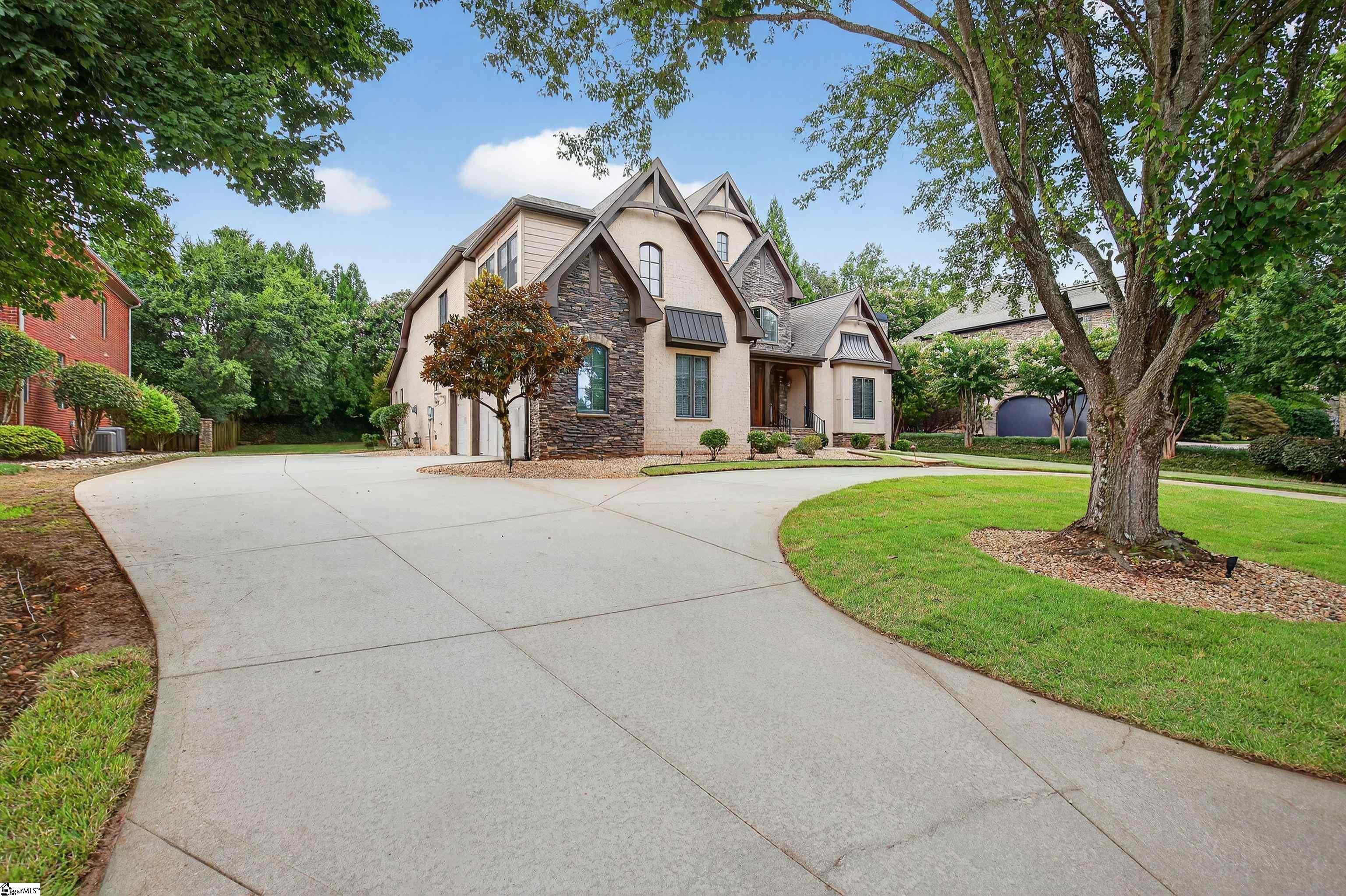 6 London Court Greer, SC 29650