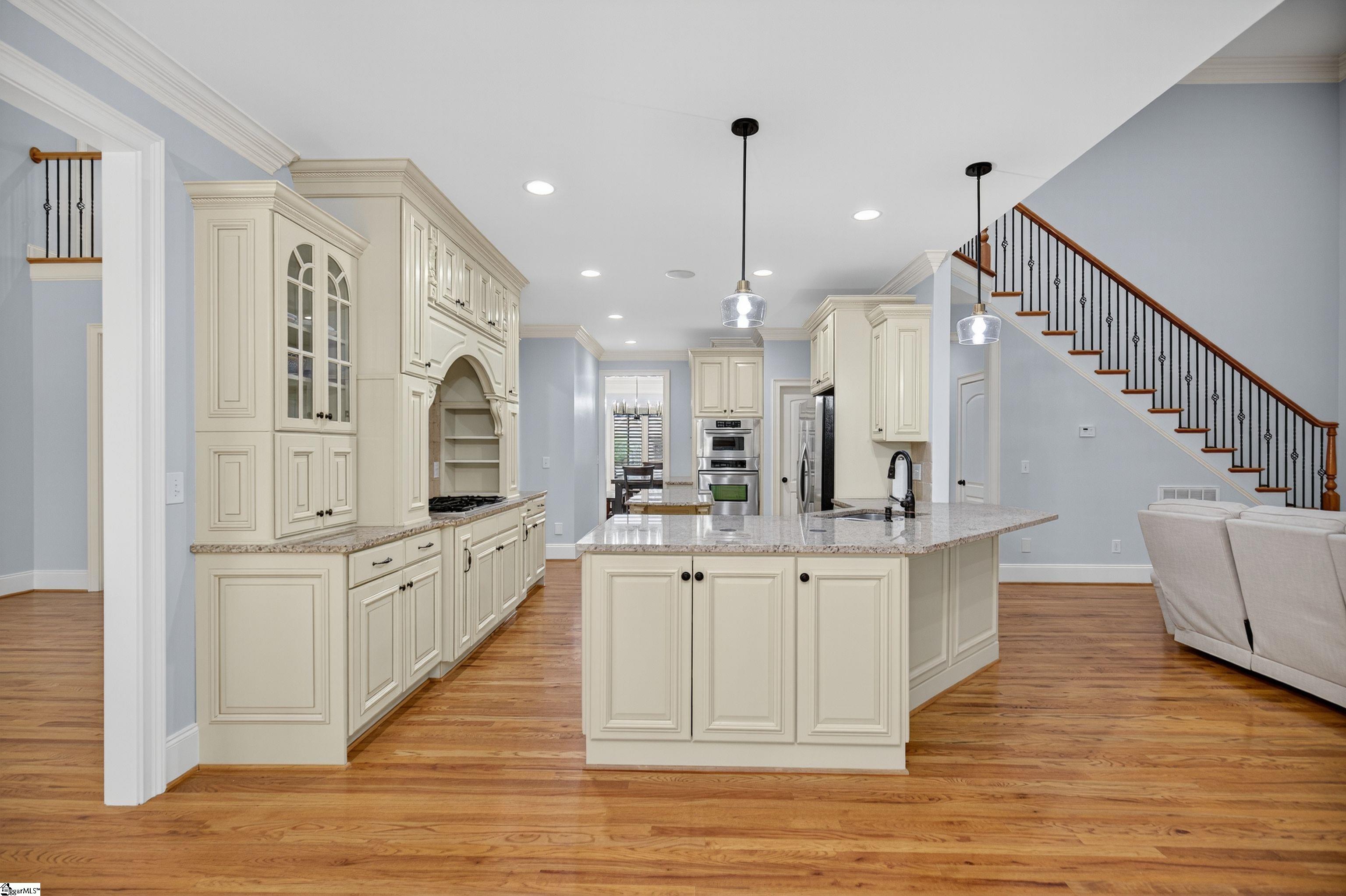6 London Court Greer, SC 29650