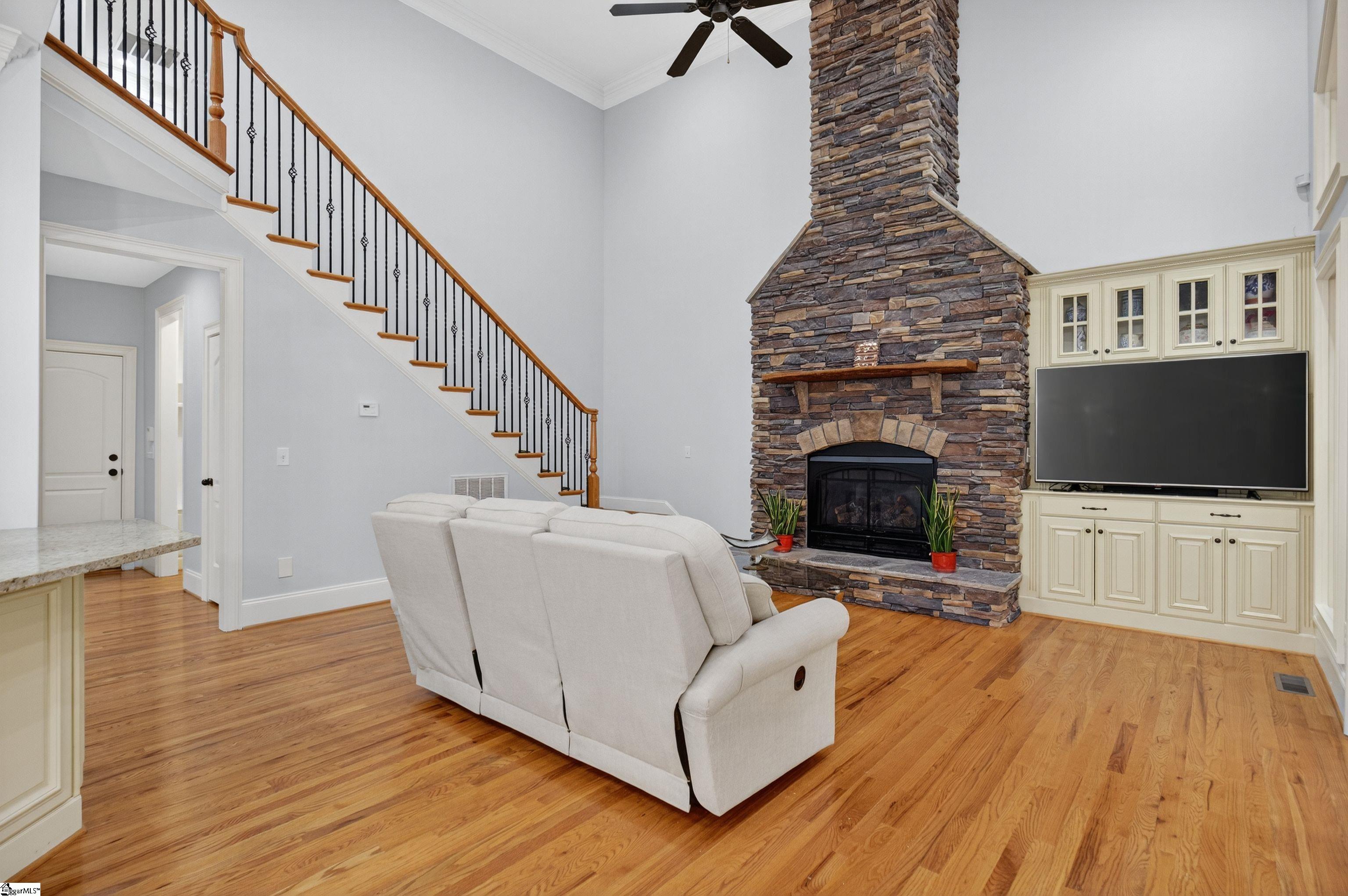 6 London Court Greer, SC 29650