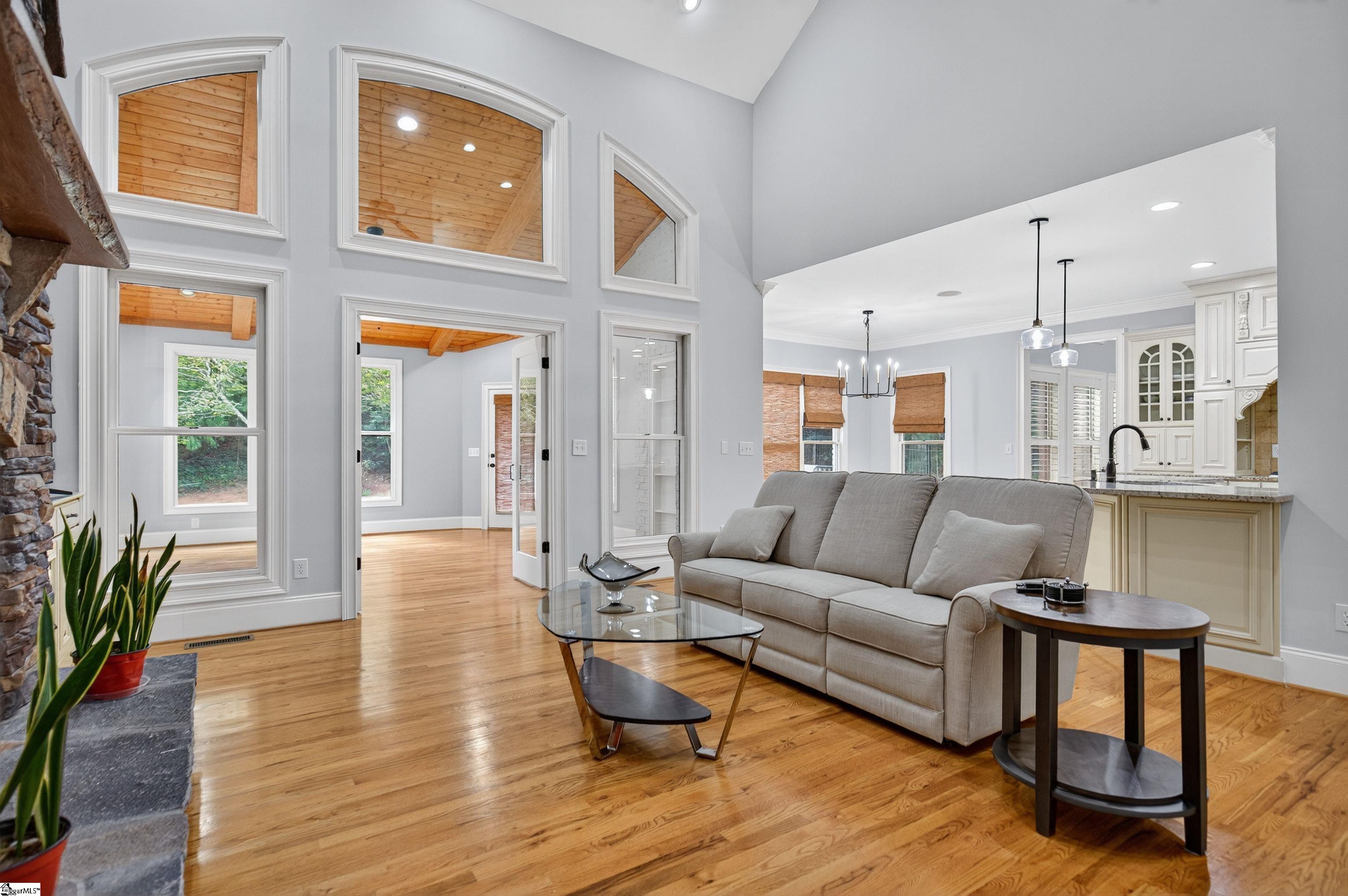 6 London Court Greer, SC 29650