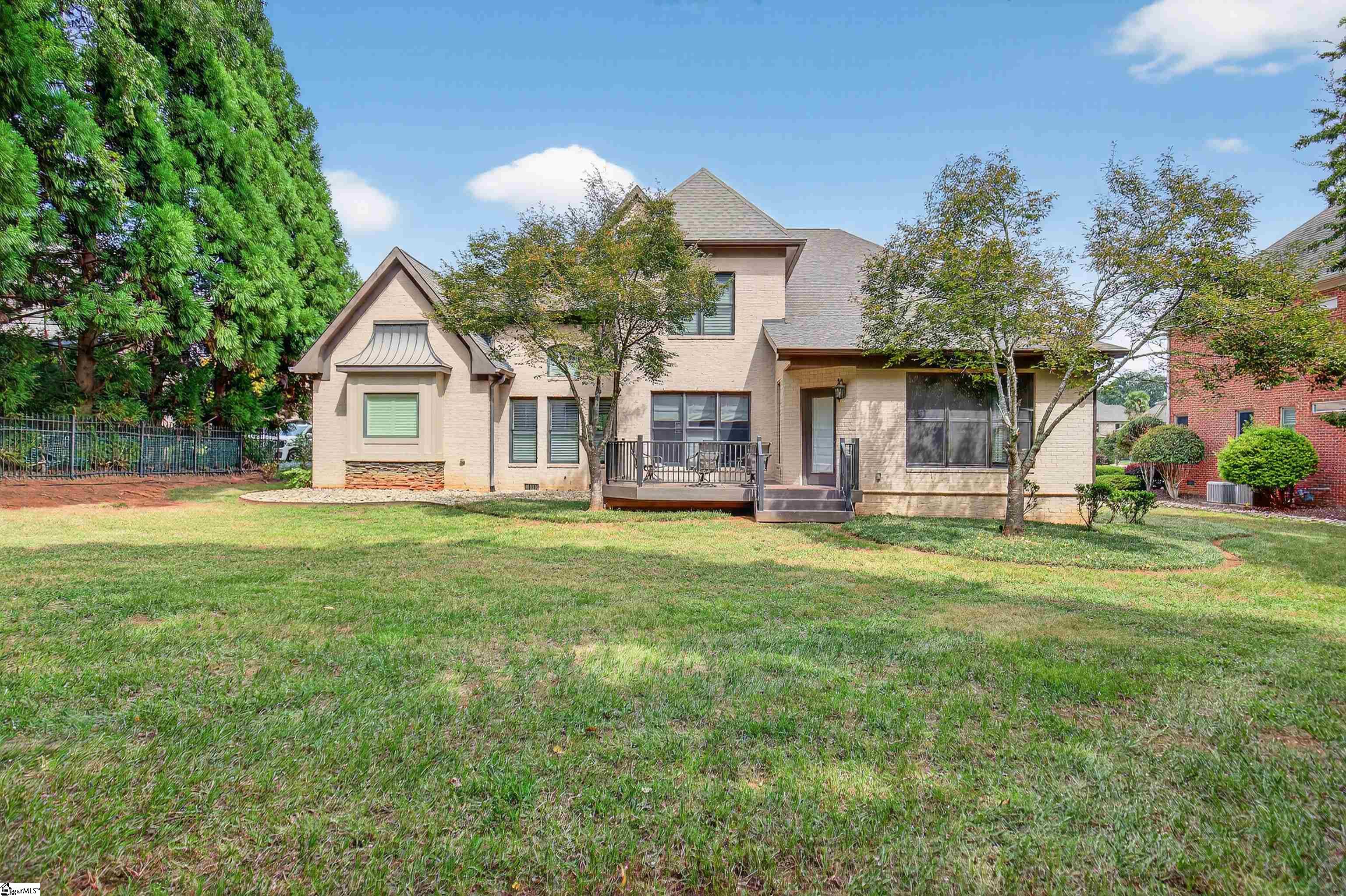 6 London Court Greer, SC 29650