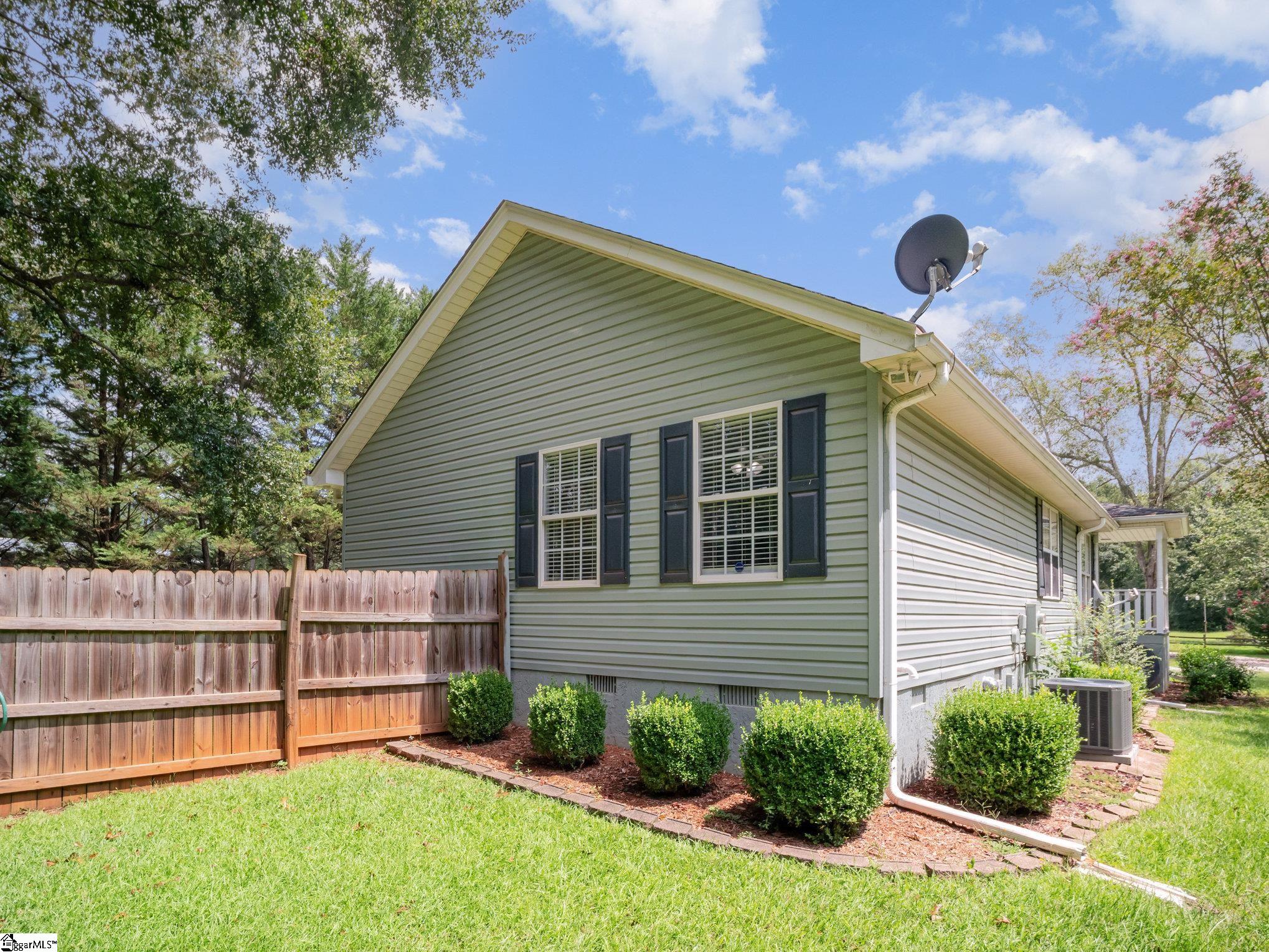 116 Elliott Drive Seneca, SC 29678