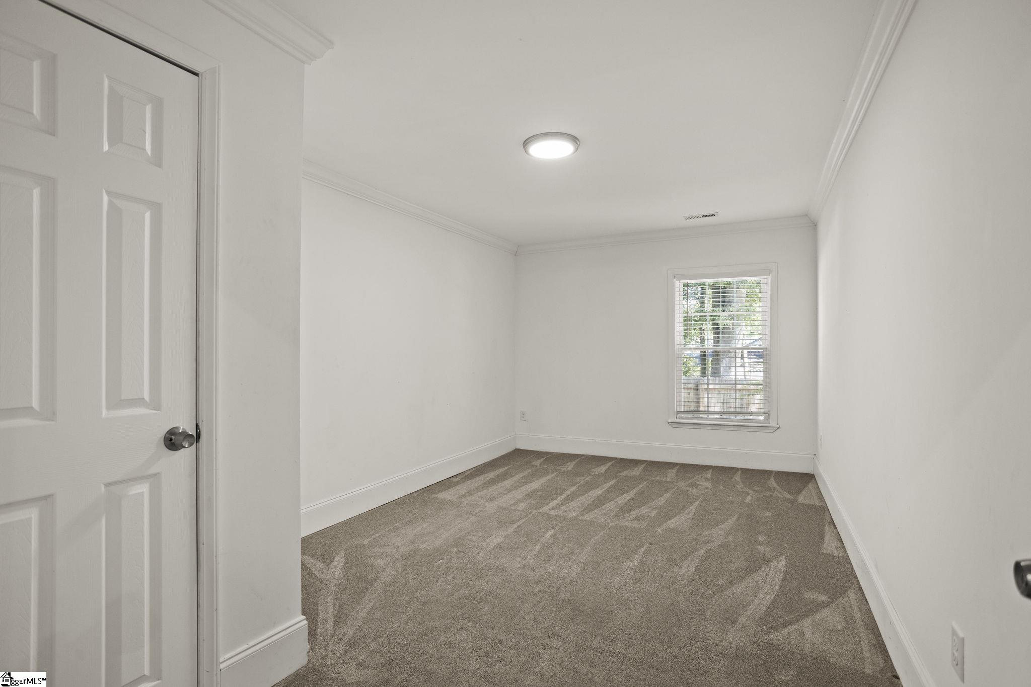 36 E Main Street Greenville, SC 29611