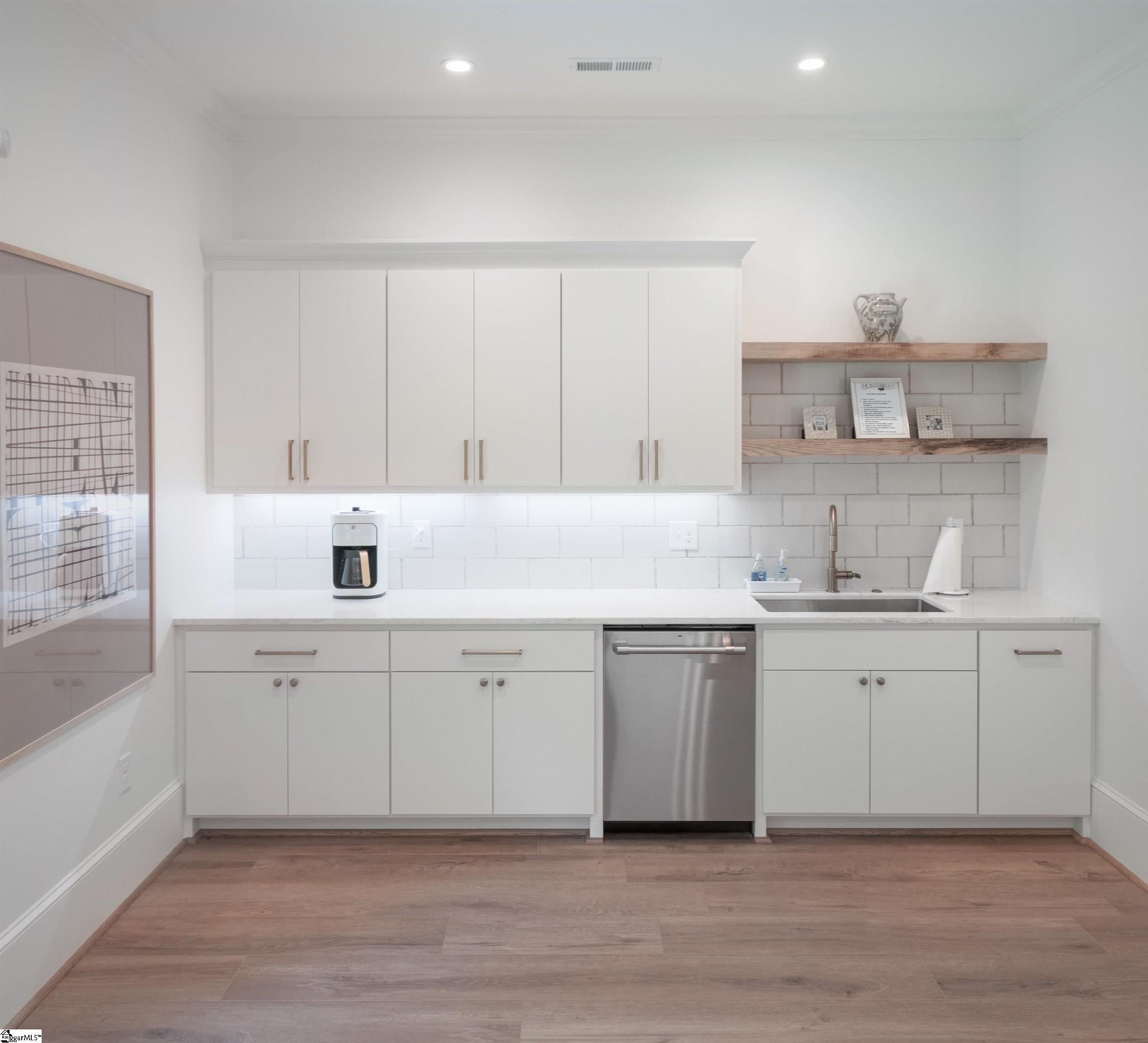 204 Lucca Drive Greenville, SC 29609