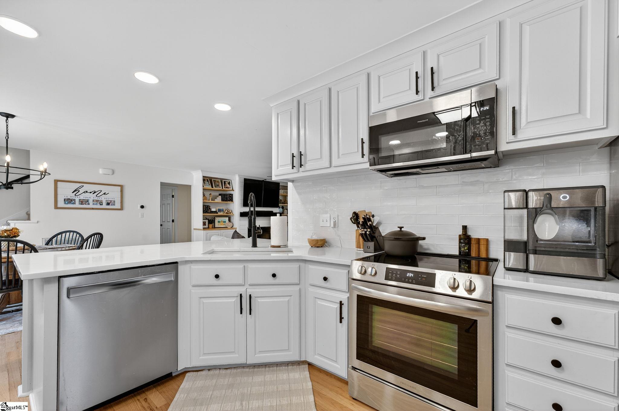 309 Silhouette Trace Boiling Springs, SC 29316