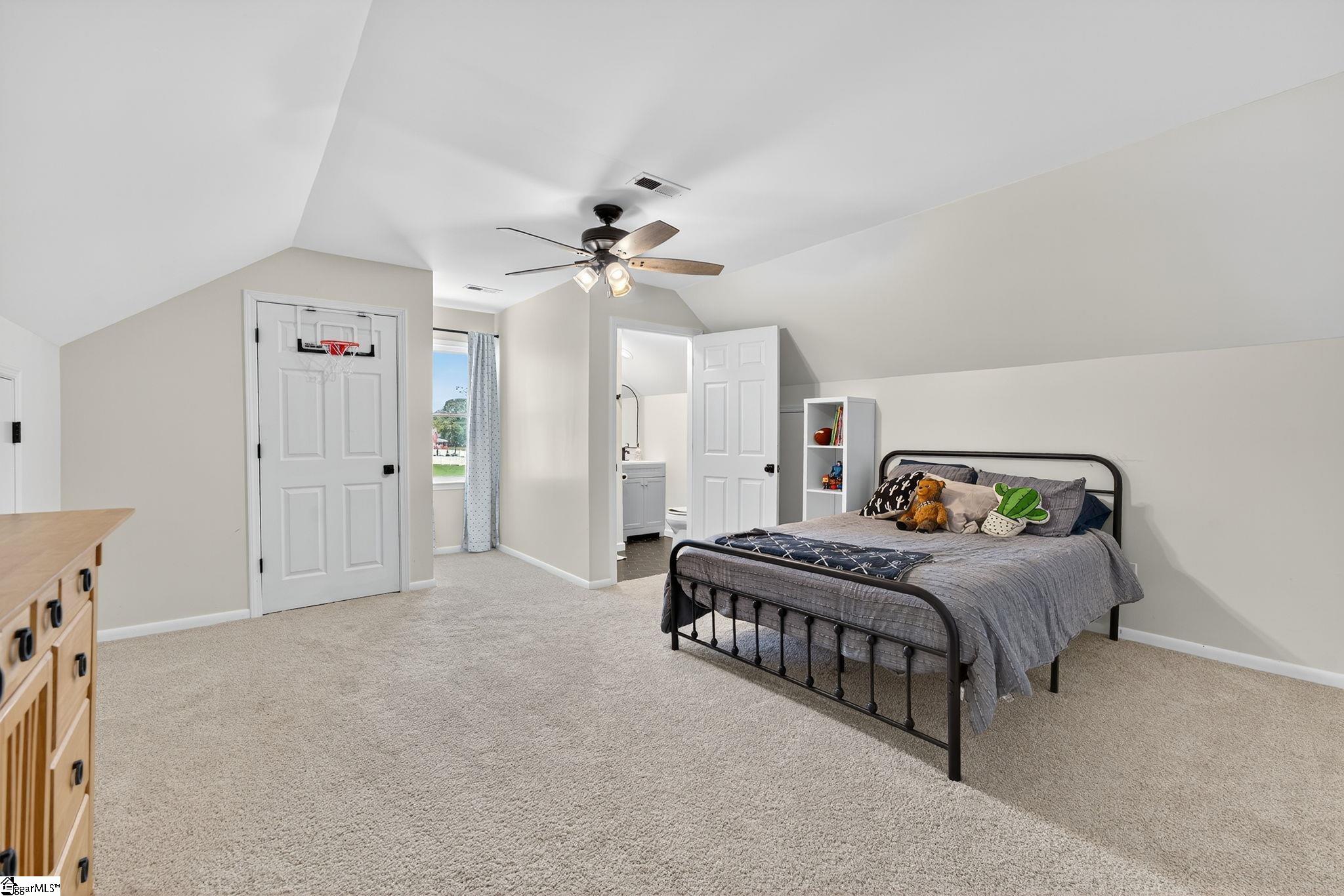 309 Silhouette Trace Boiling Springs, SC 29316