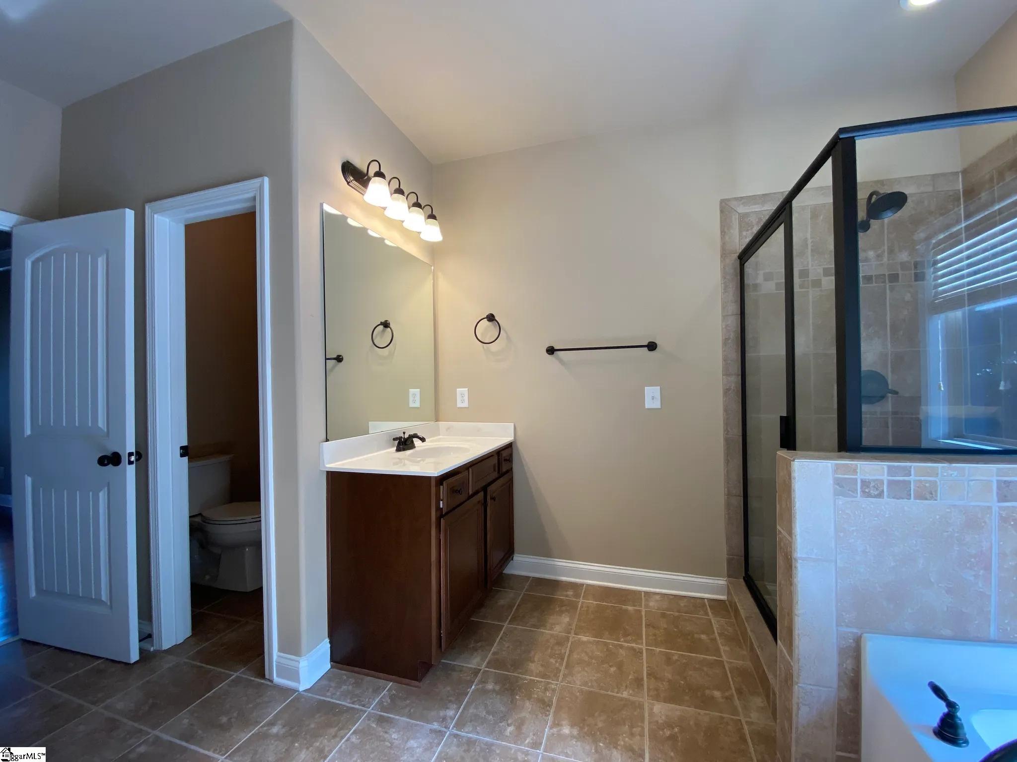 377 Heritage Point Drive Simpsonville, SC 29681