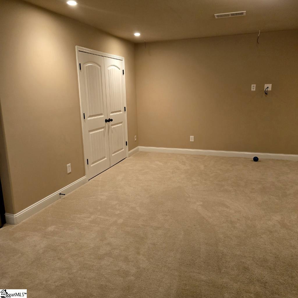 377 Heritage Point Drive Simpsonville, SC 29681