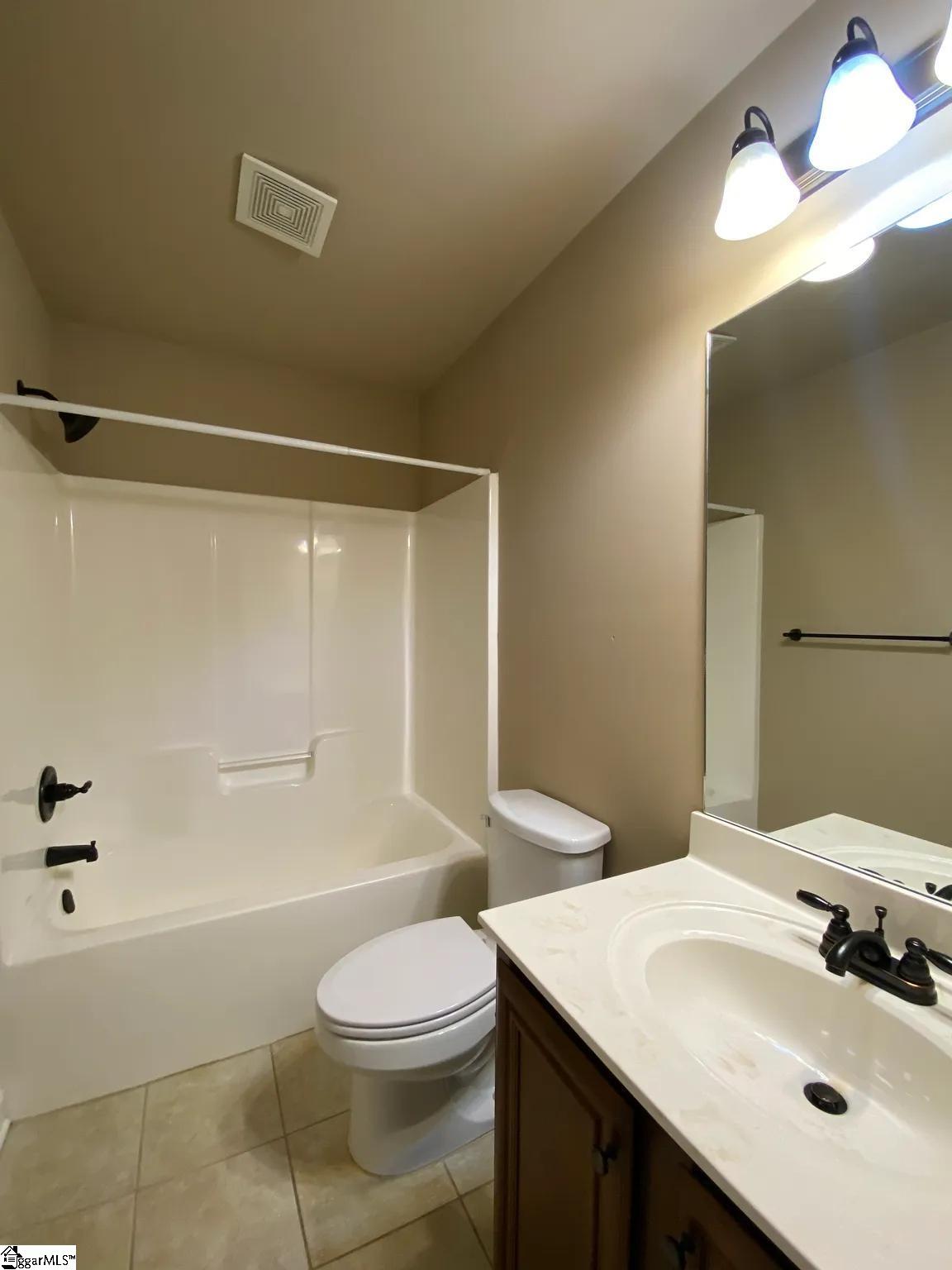 377 Heritage Point Drive Simpsonville, SC 29681
