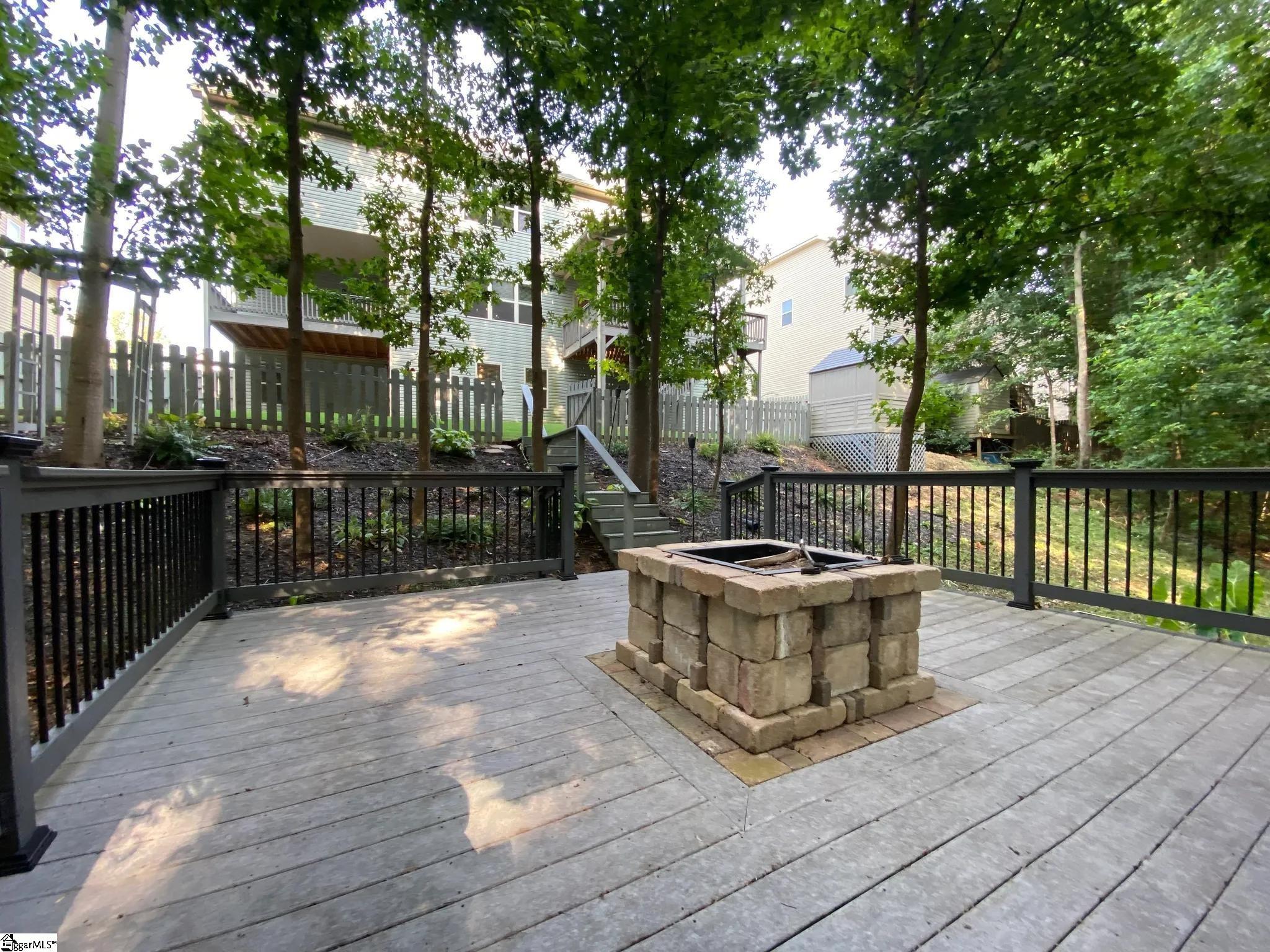 377 Heritage Point Drive Simpsonville, SC 29681