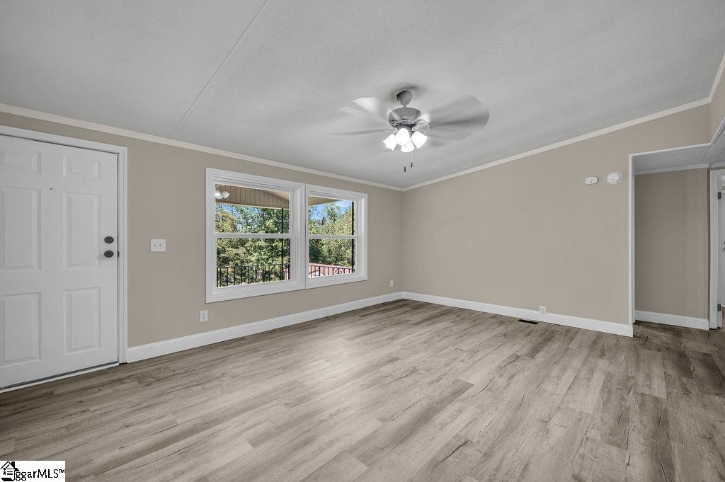 204 N Jamestowne Drive Easley, SC 29640