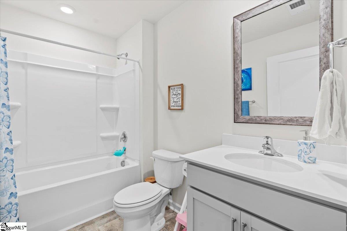 110 Ashwood Way Easley, SC 29640