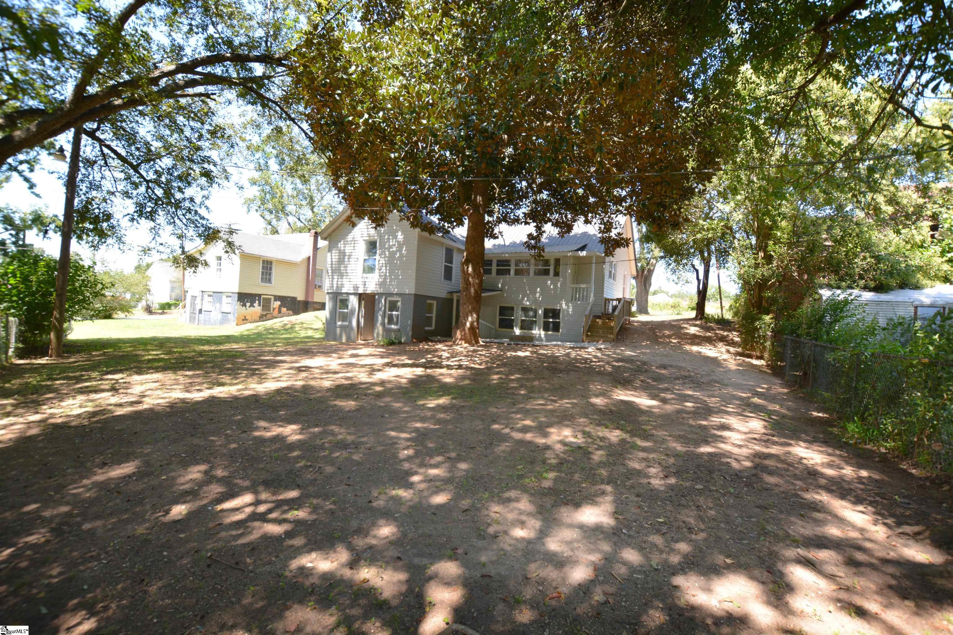 535 Gray Street Woodruff, SC 29388