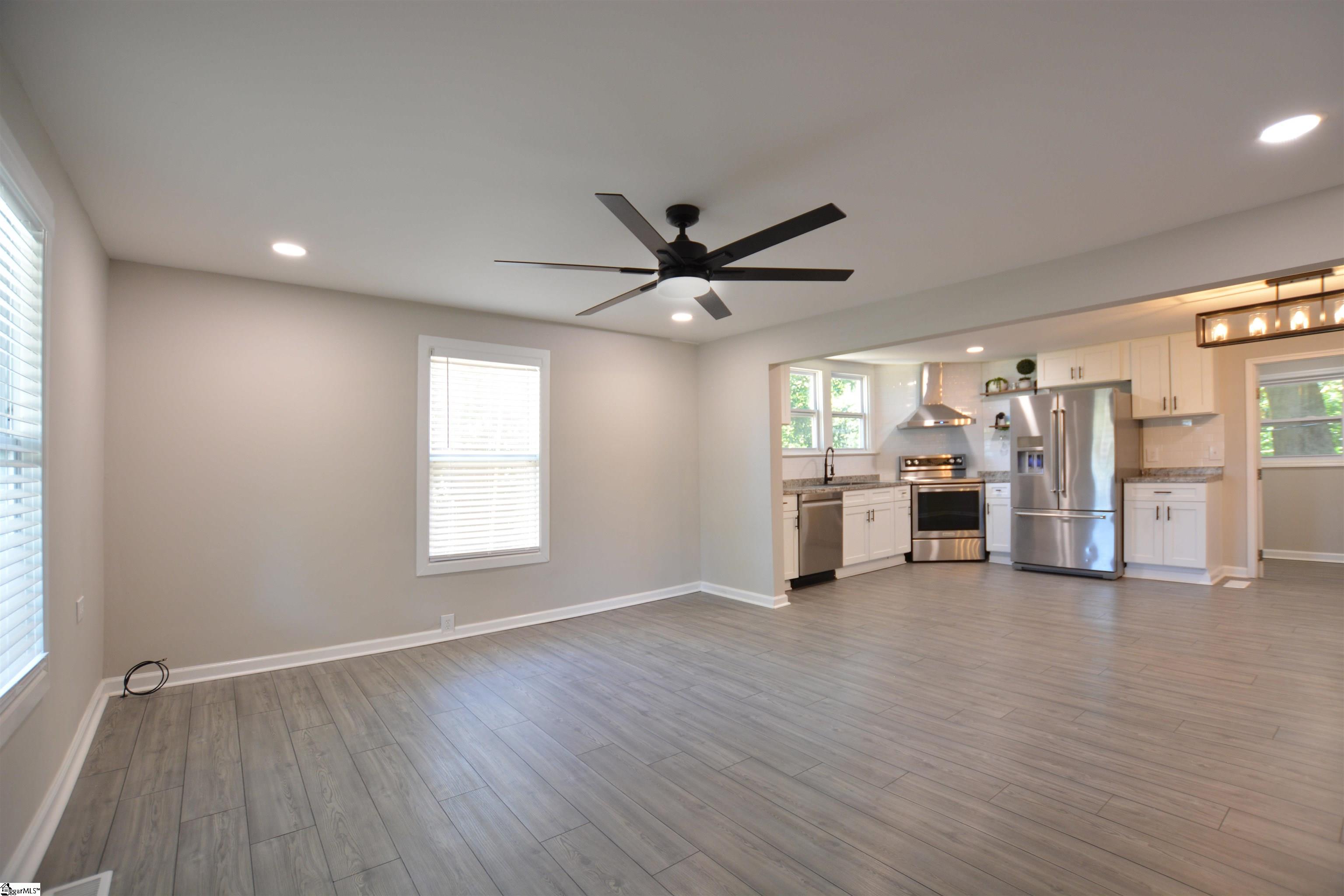 535 Gray Street Woodruff, SC 29388