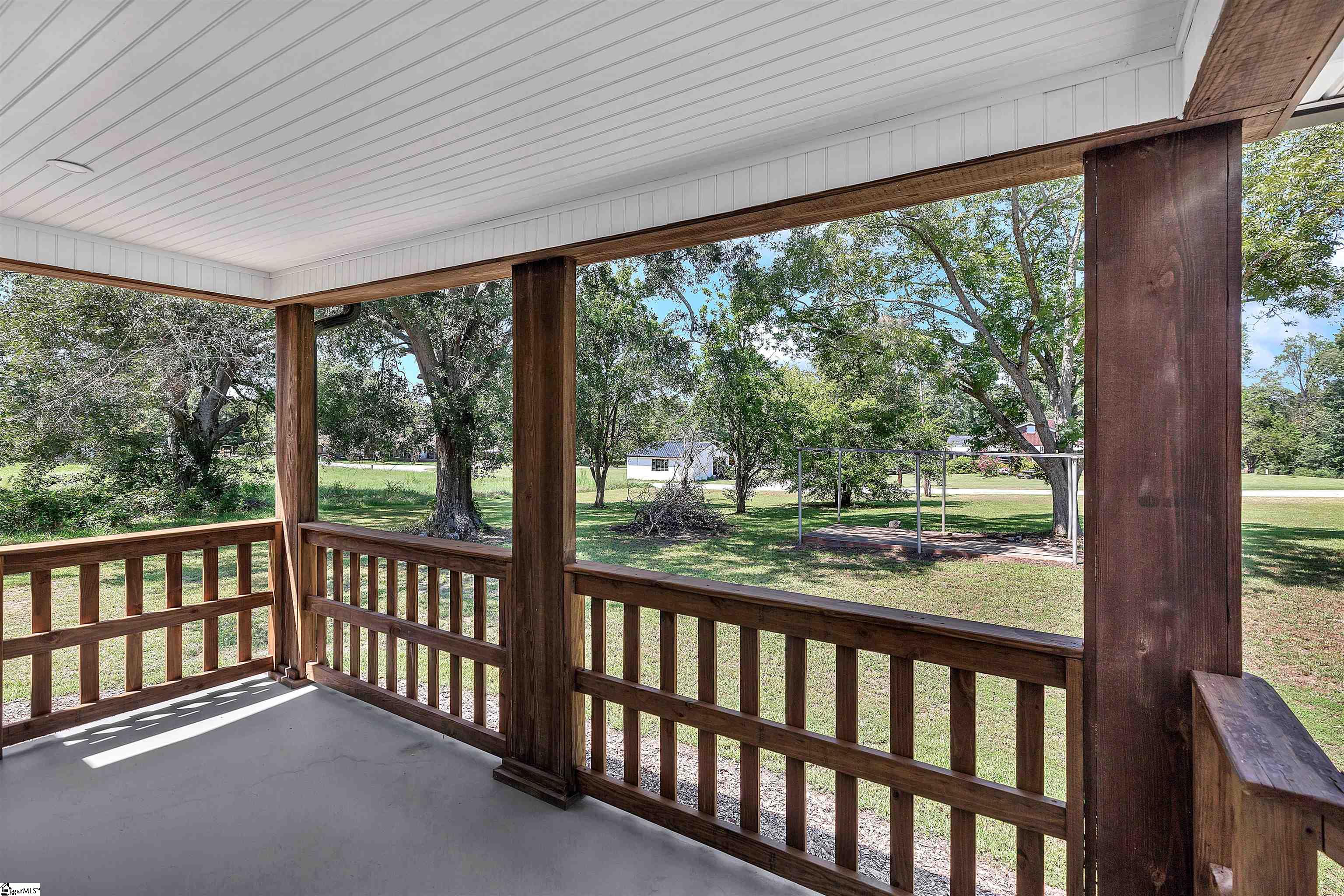 511 Broad Street Iva, SC 29655